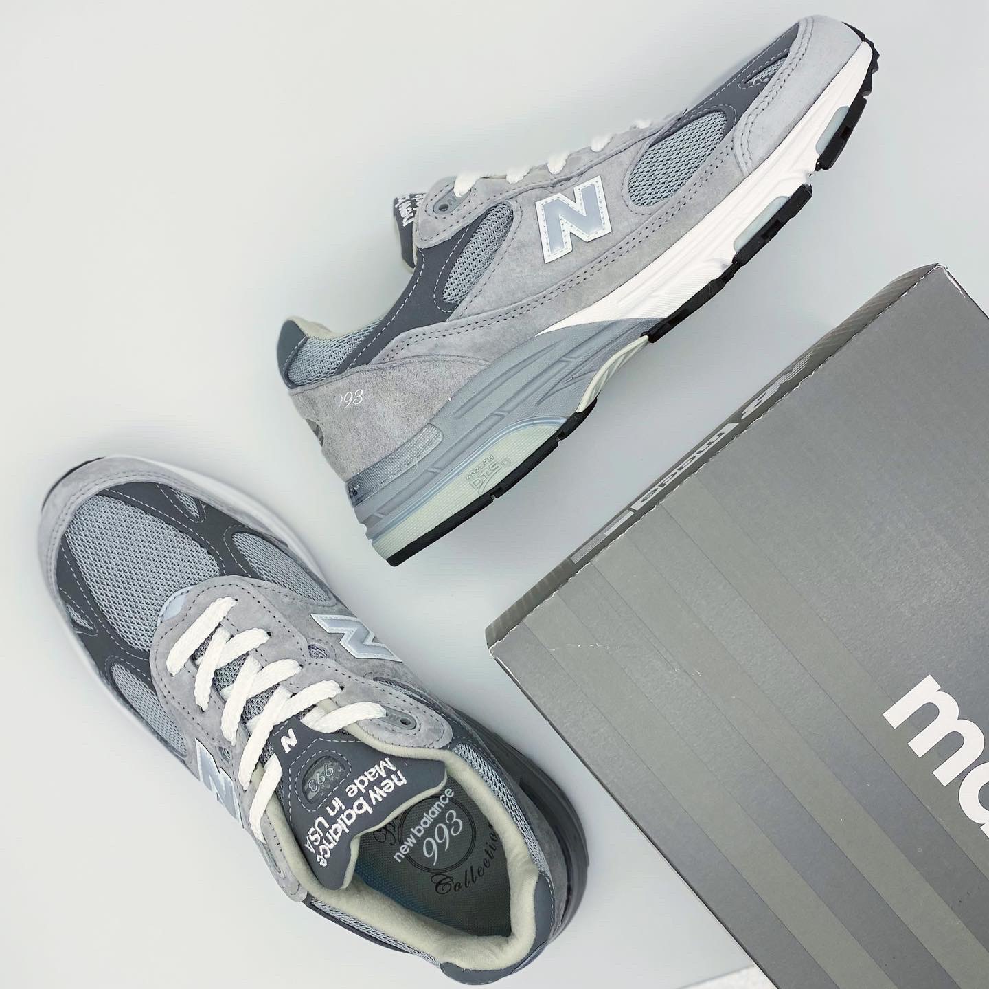 (W) New Balance 993 Made in USA Grey - B Standard 착용 스타일 - 5