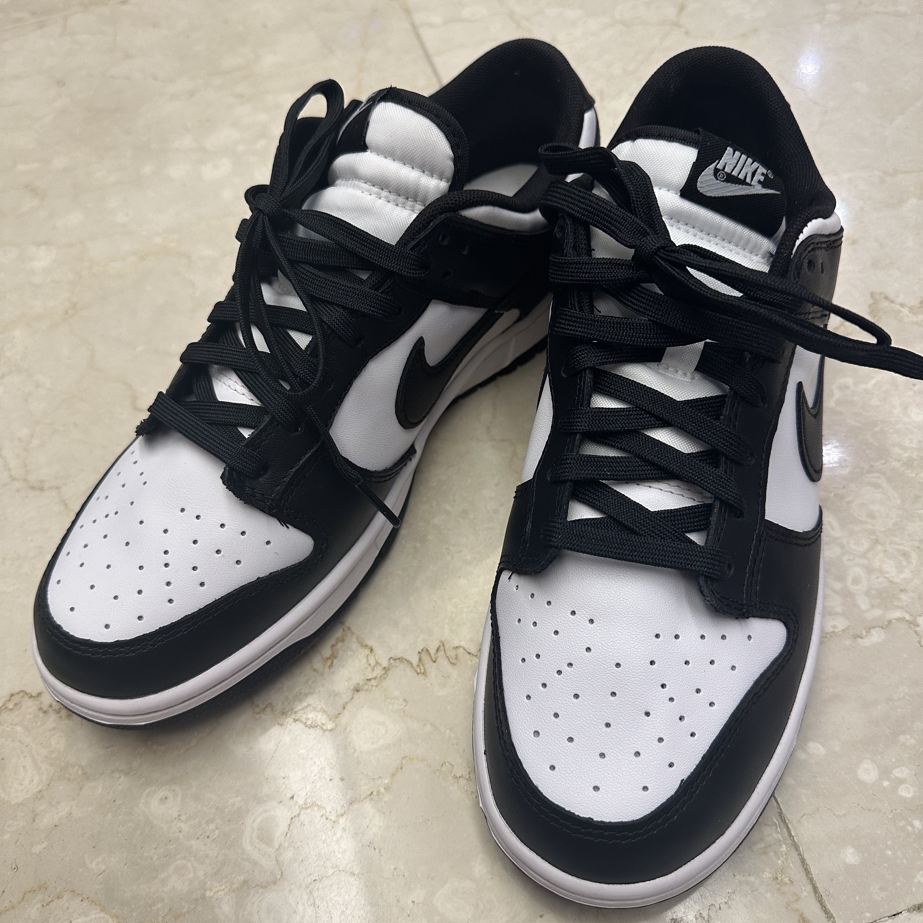 Nike Dunk Low Retro Black 착용 스타일 - 3