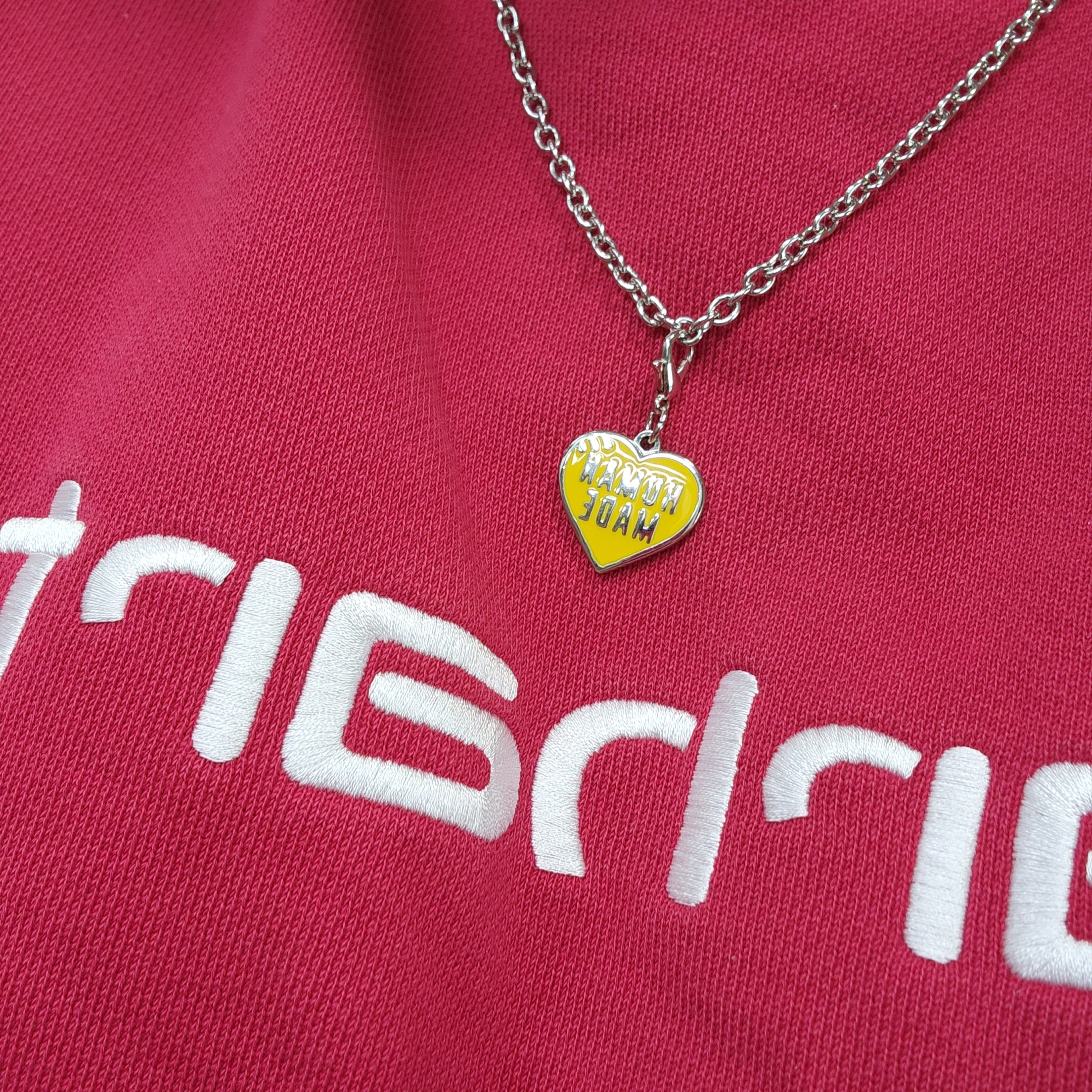 Human Made Five Heart Necklace Silver 착용 스타일 - 2