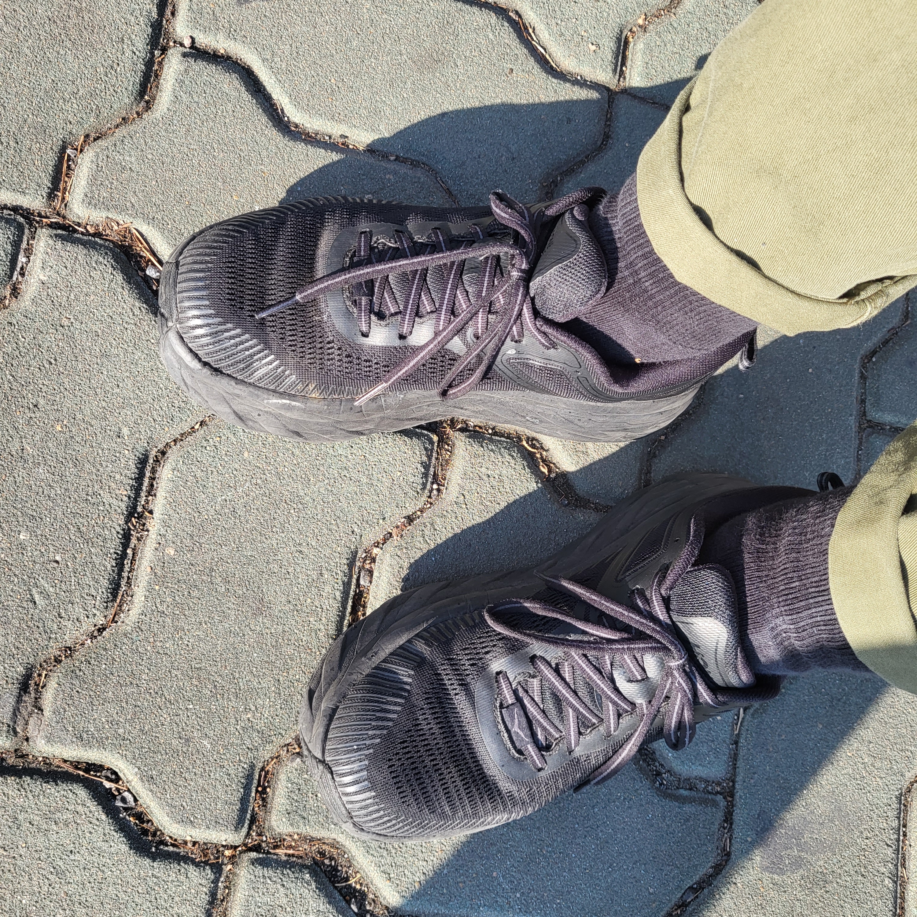 Hoka Bondi 7 Black - Wide 착용 스타일