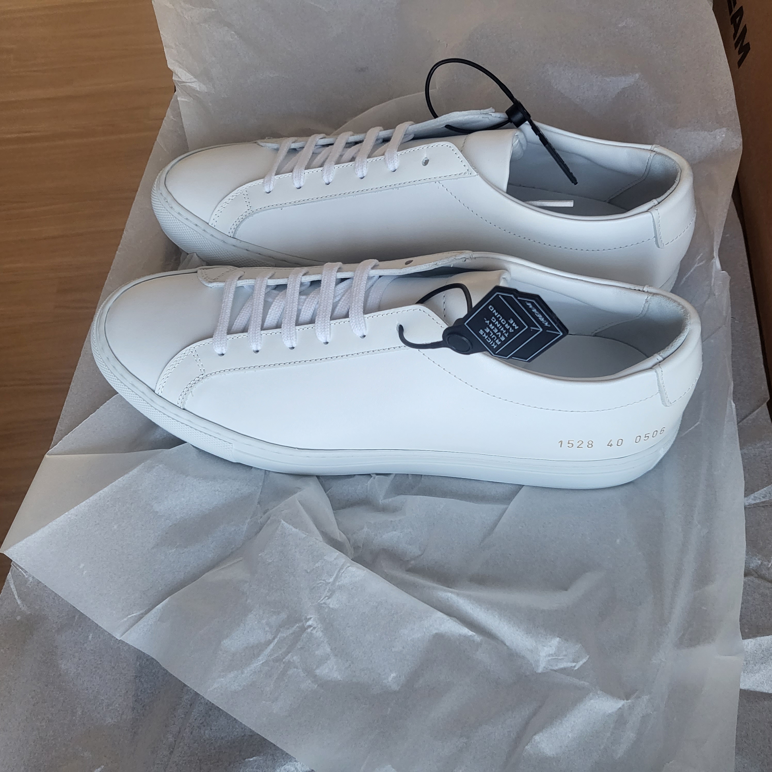 Common Projects Original Achilles Low White 착용 스타일 - 2