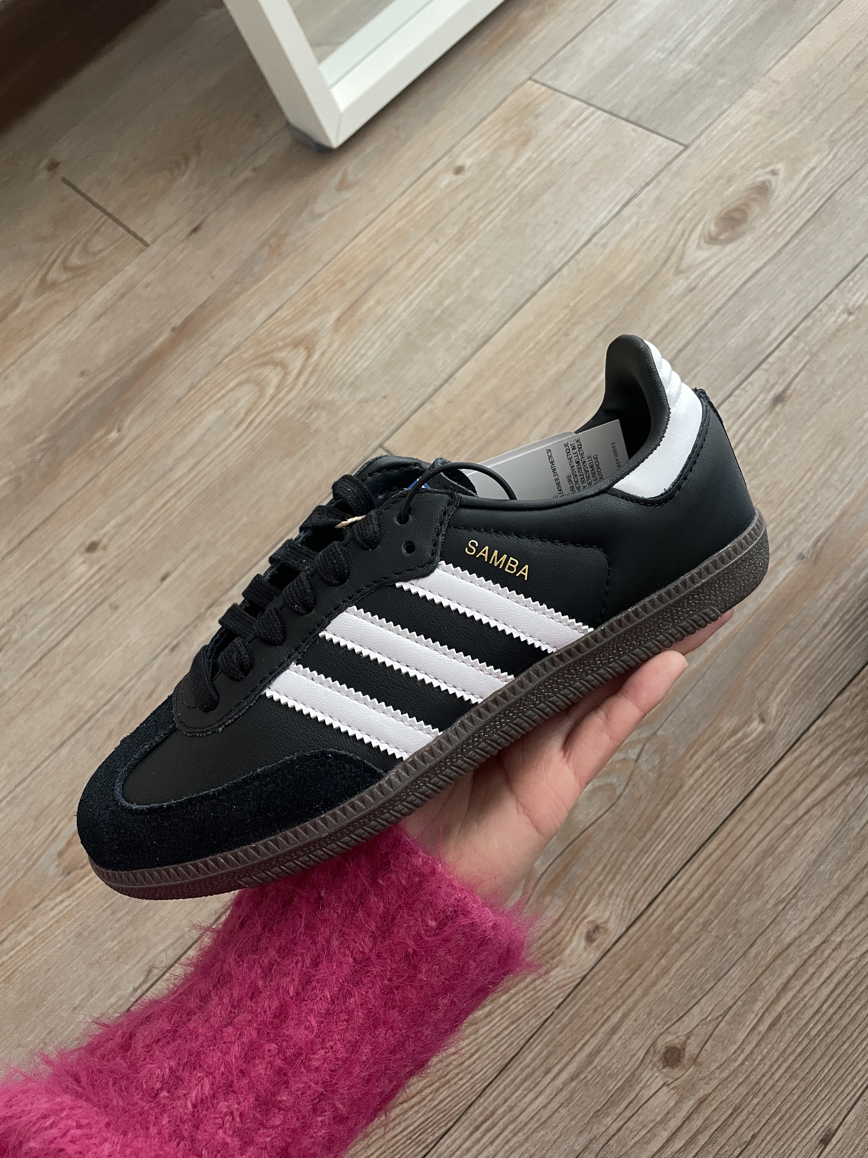 Adidas Samba OG Black White Gum 착용 스타일 - 4