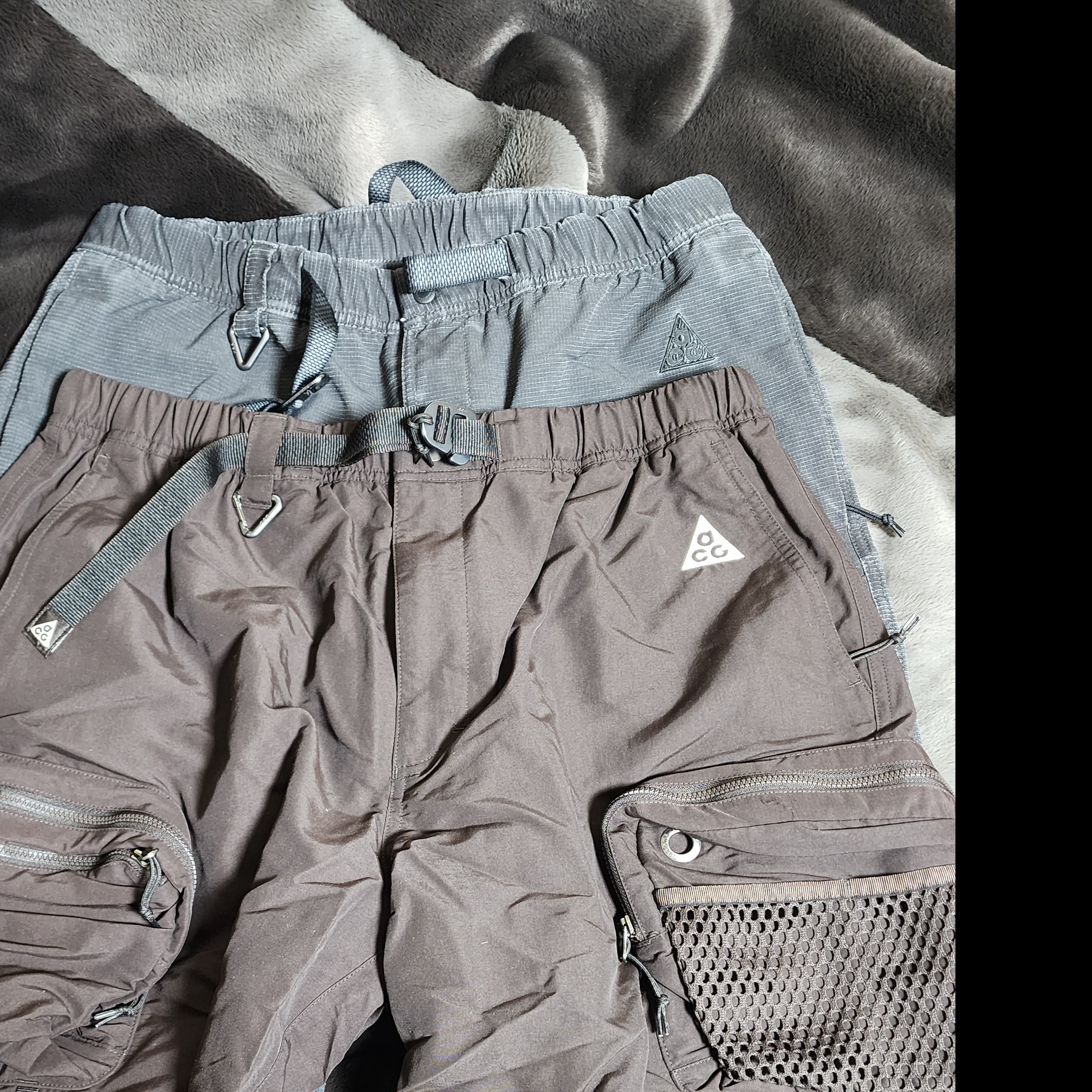 Nike ACG Snowgrass Cargo Shorts Velvet Brown - Asia 착용 스타일 - 3