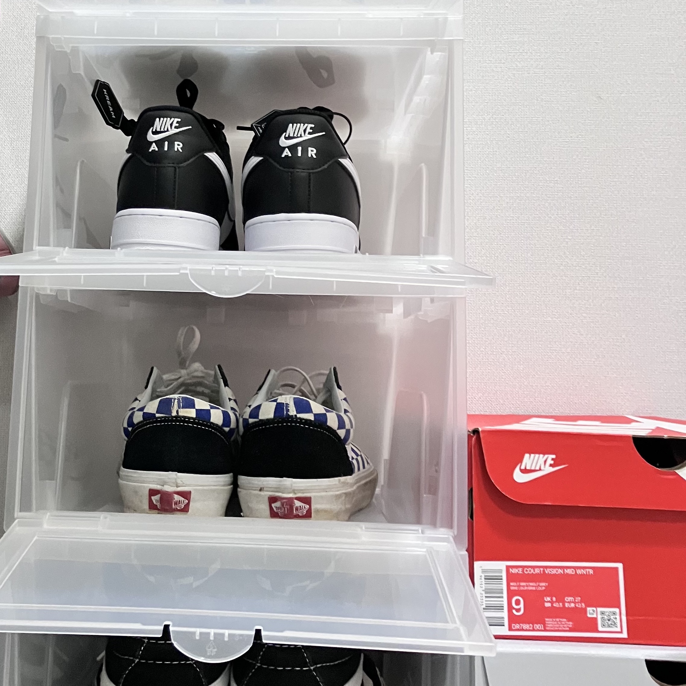 Nike Air Force 1 '07 Black White, Vans x DSM Old Skool DSM Check 착용 스타일