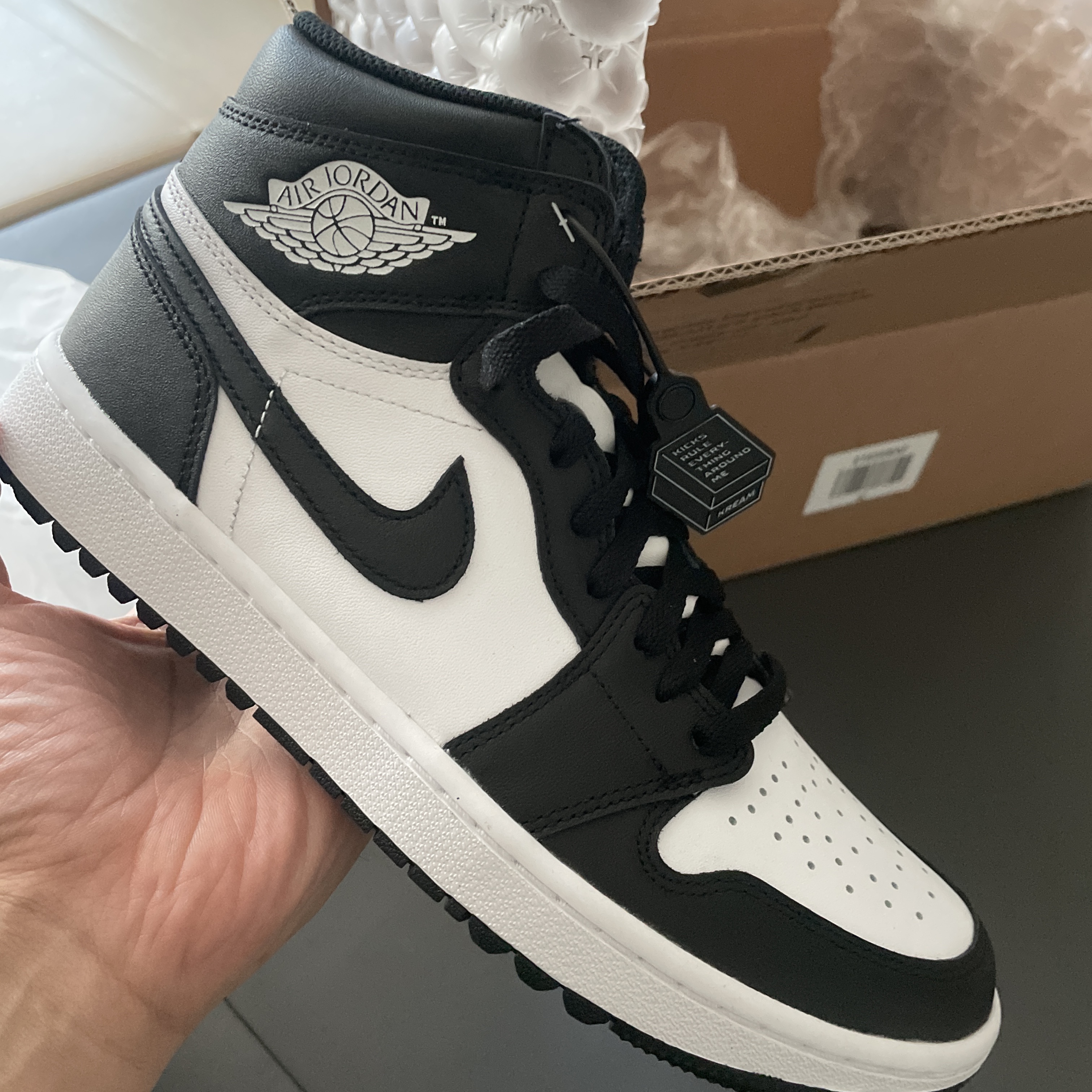 Jordan 1 High Golf White Black 착용 스타일