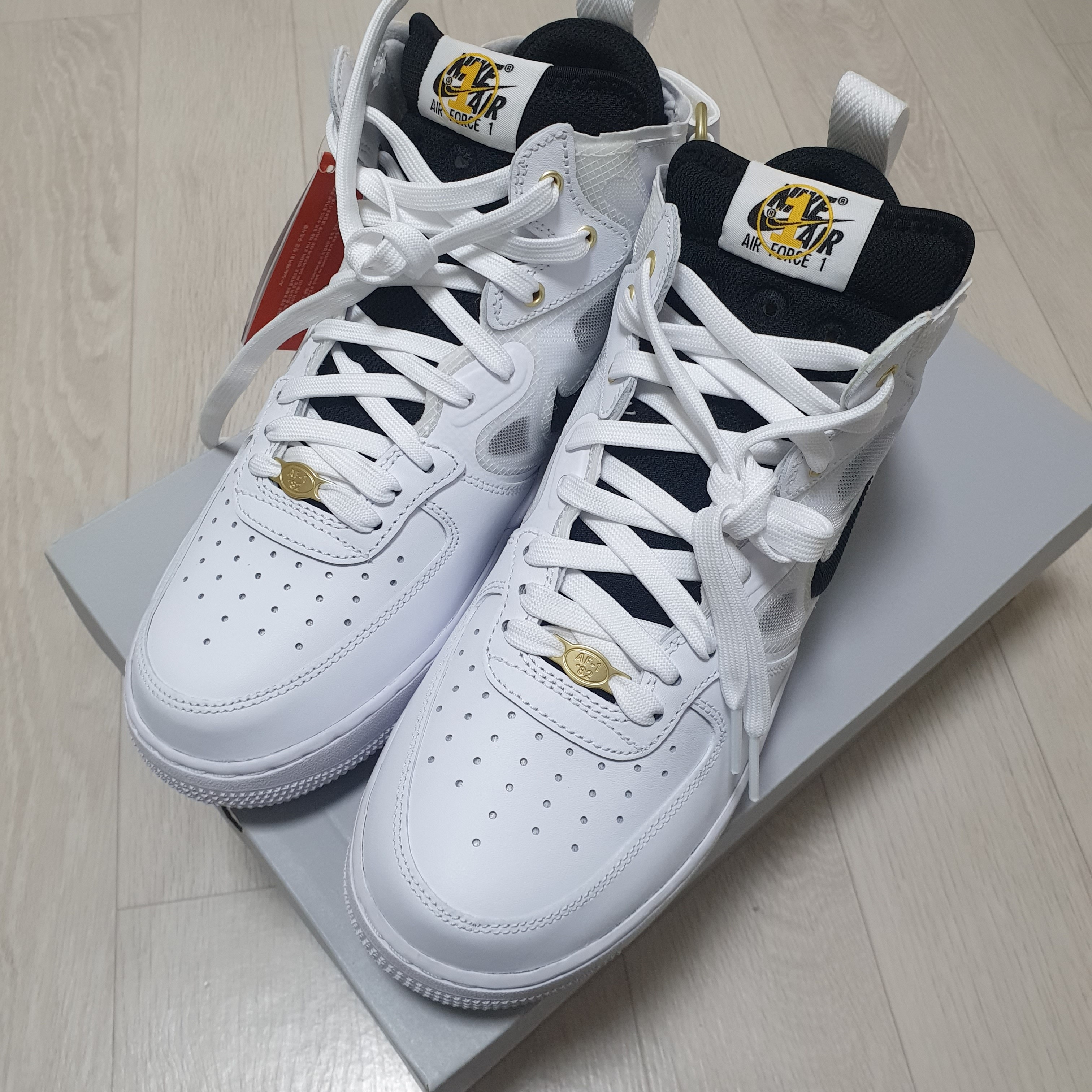 Nike Air Force 1 Mid React 40th Anniversary Join Forces White 착용 스타일 - 1