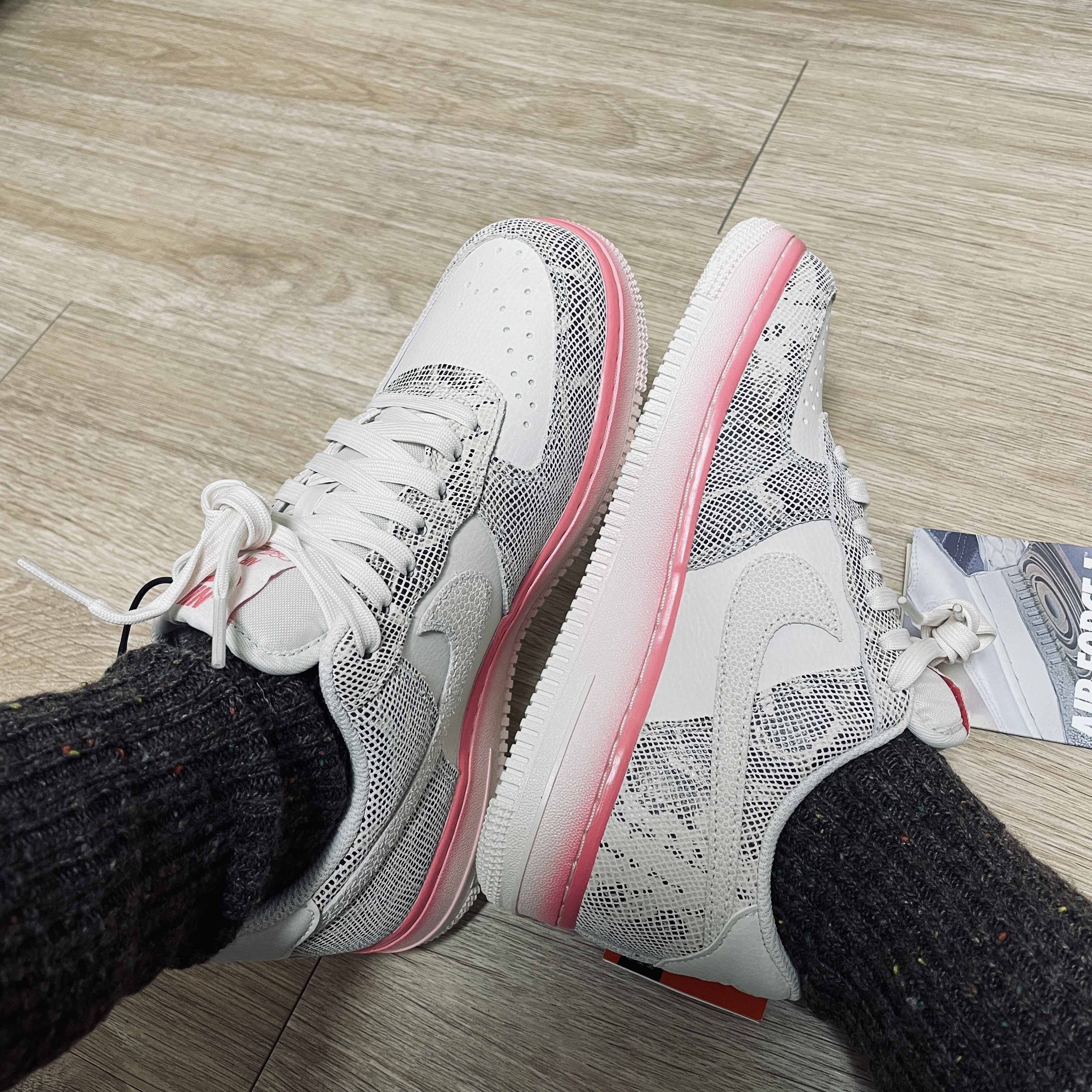 (W) Nike Air Force 1 '07 LX Our Force 1 착용 스타일 - 2