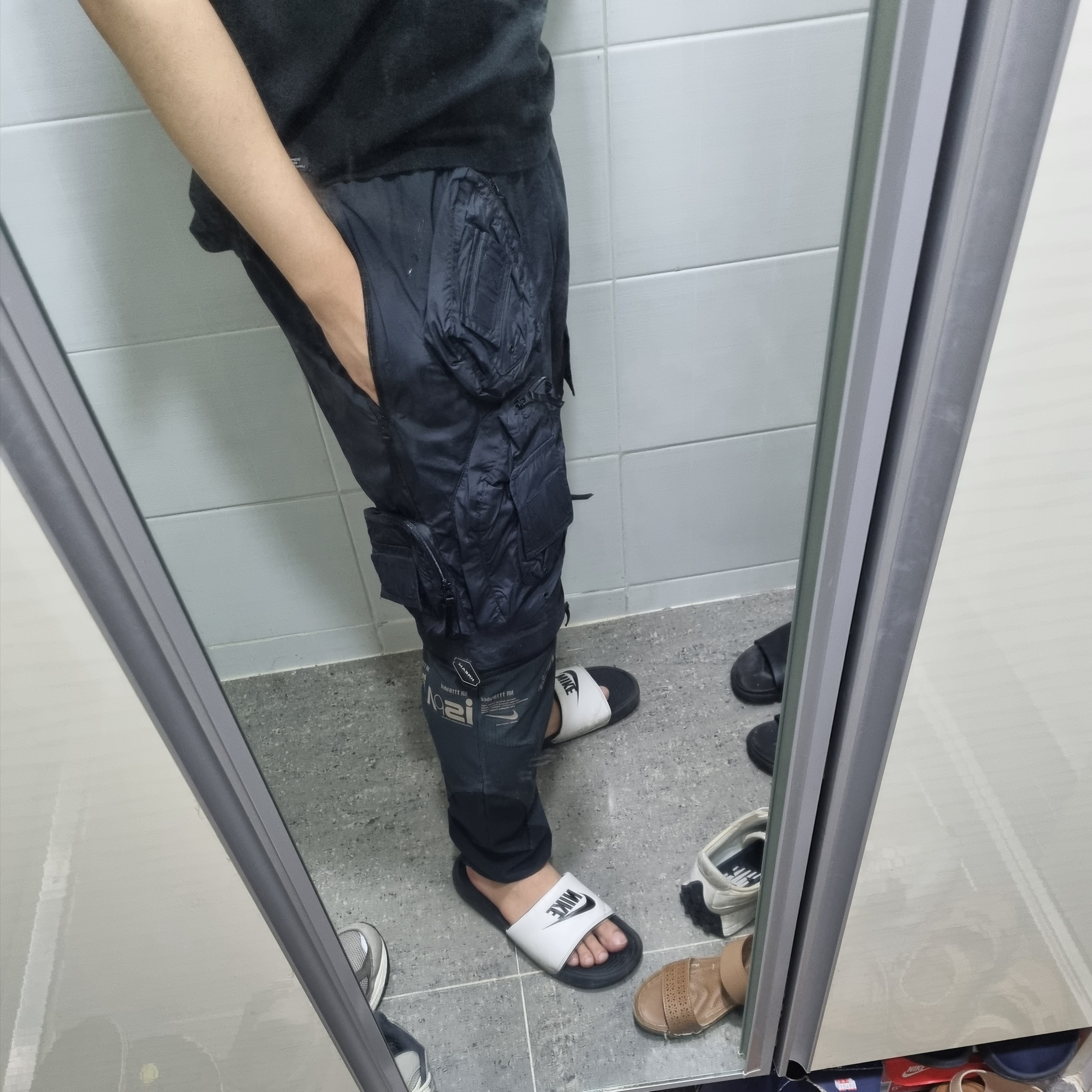 Nike NRG ISPA Convertible Pants Black 착용 스타일