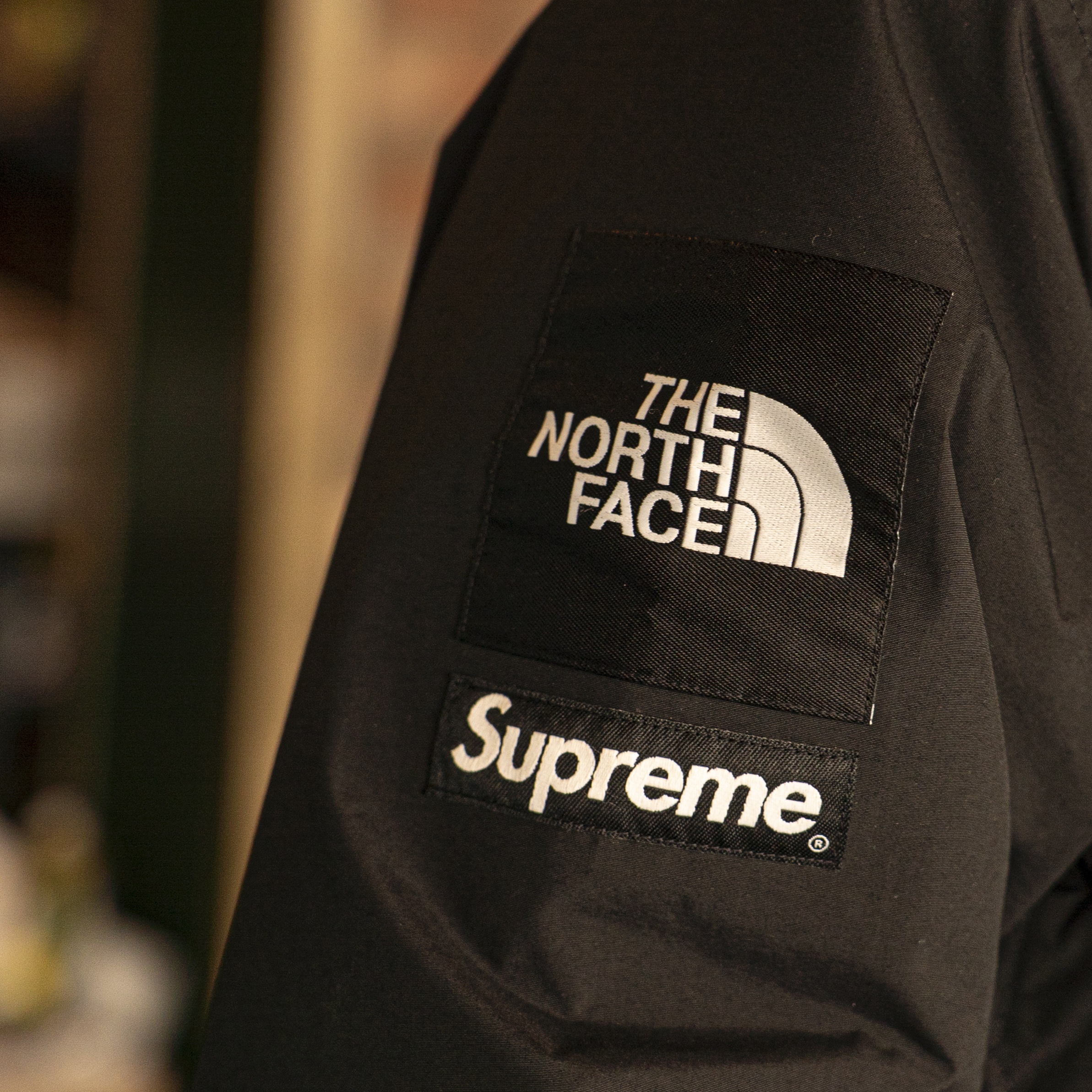 Supreme x The North Face Cargo Jacket Black - 20SS, Supreme x Nike ACG Belted Denim Pants Black - 22FW 착용 스타일 - 4