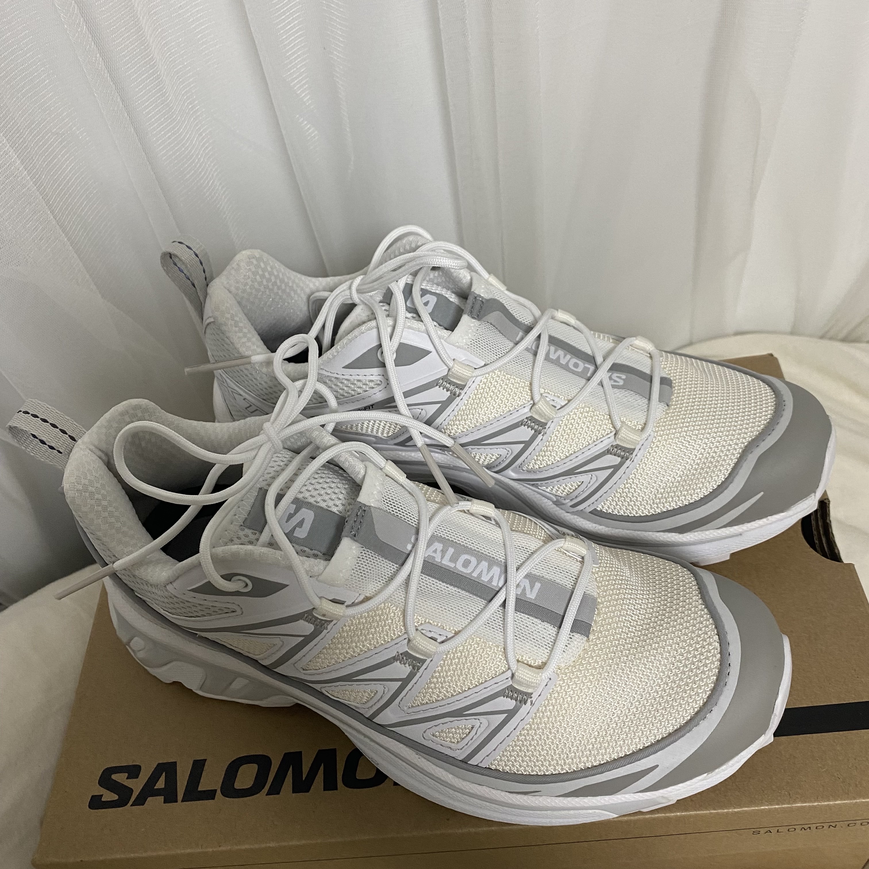 Salomon XT-6 Expanse Vanilla Ice White 착용 스타일