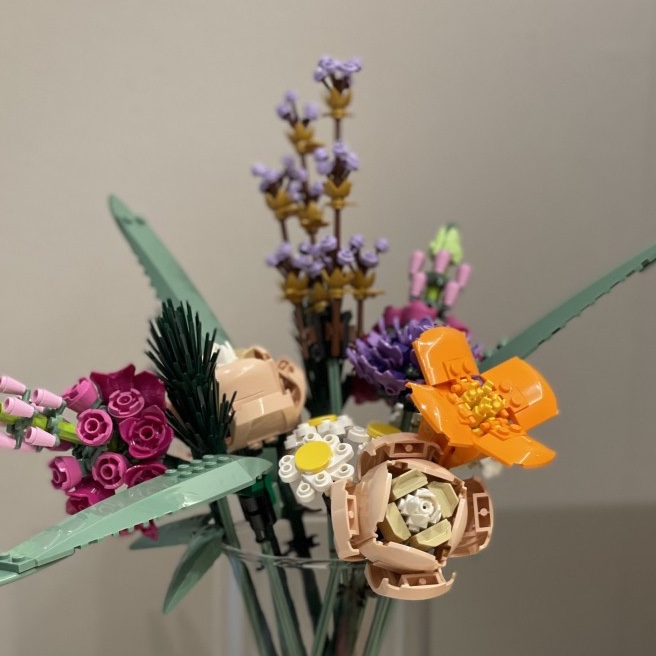 Lego Flower Bouquet 착용 스타일
