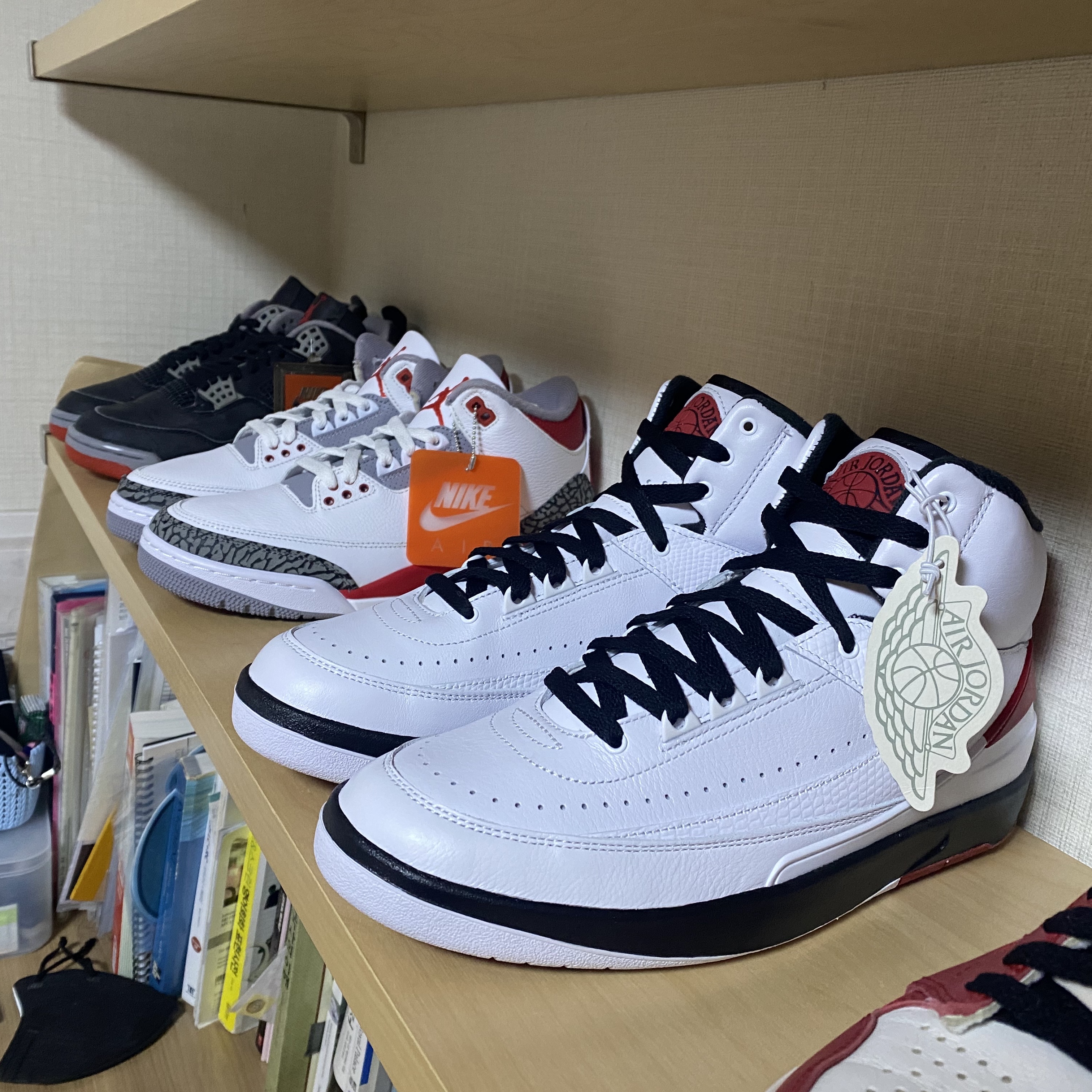 Jordan 2 Retro OG Chicago, Jordan 1 Retro High OG Chicago 2022 착용 스타일 - 1