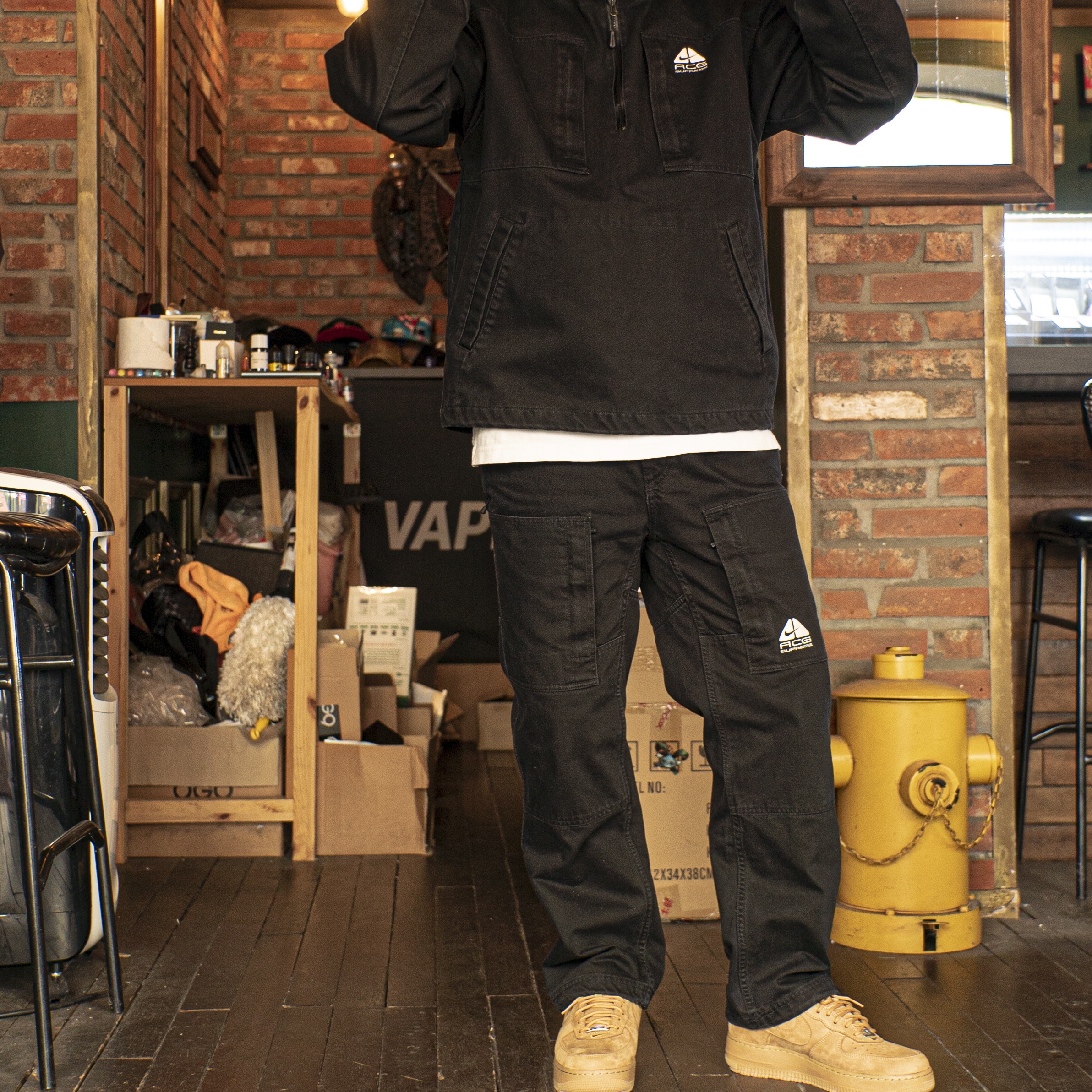 Supreme x The North Face Cargo Jacket Black - 20SS, Supreme x Nike ACG Belted Denim Pants Black - 22FW 착용 스타일 - 2