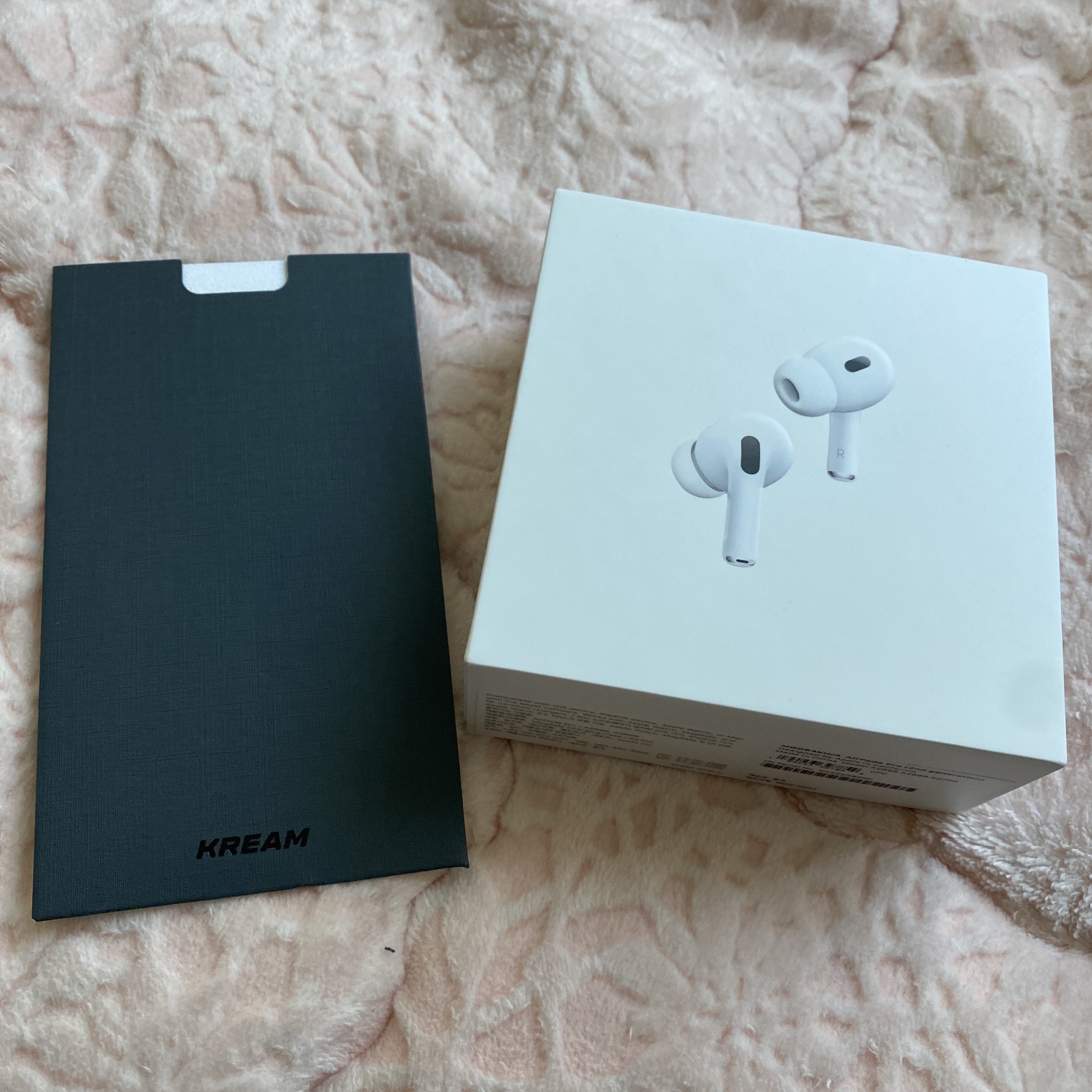 Apple AirPods Pro 2nd Gen (Korean Ver.) 착용 스타일