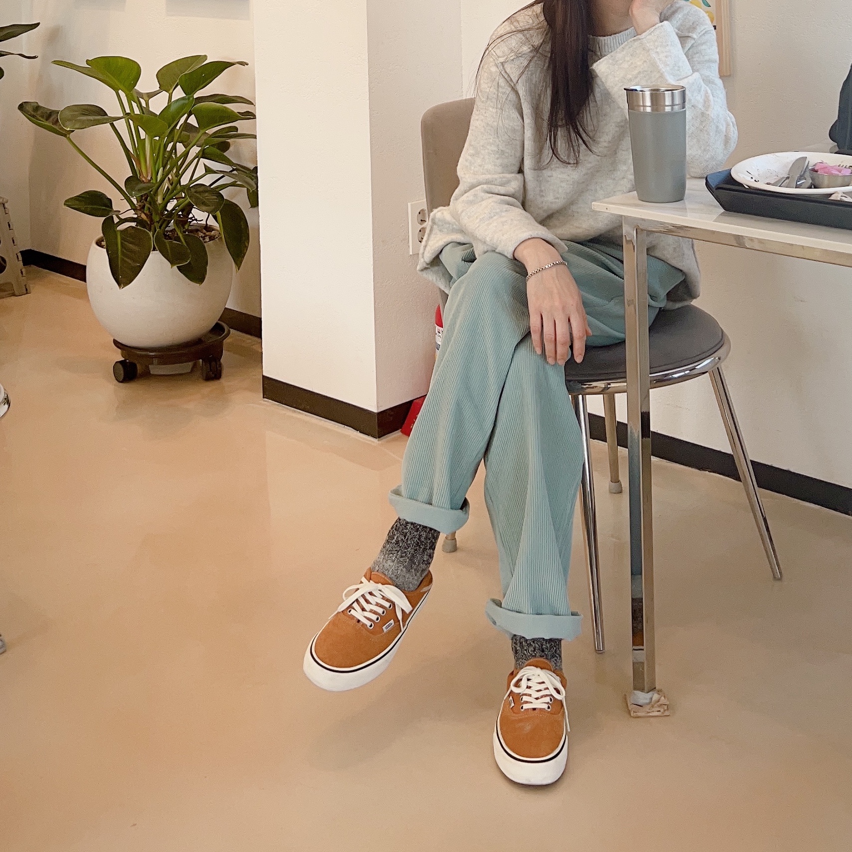 Vans Authentic SF Pumpkin Spice 착용 스타일