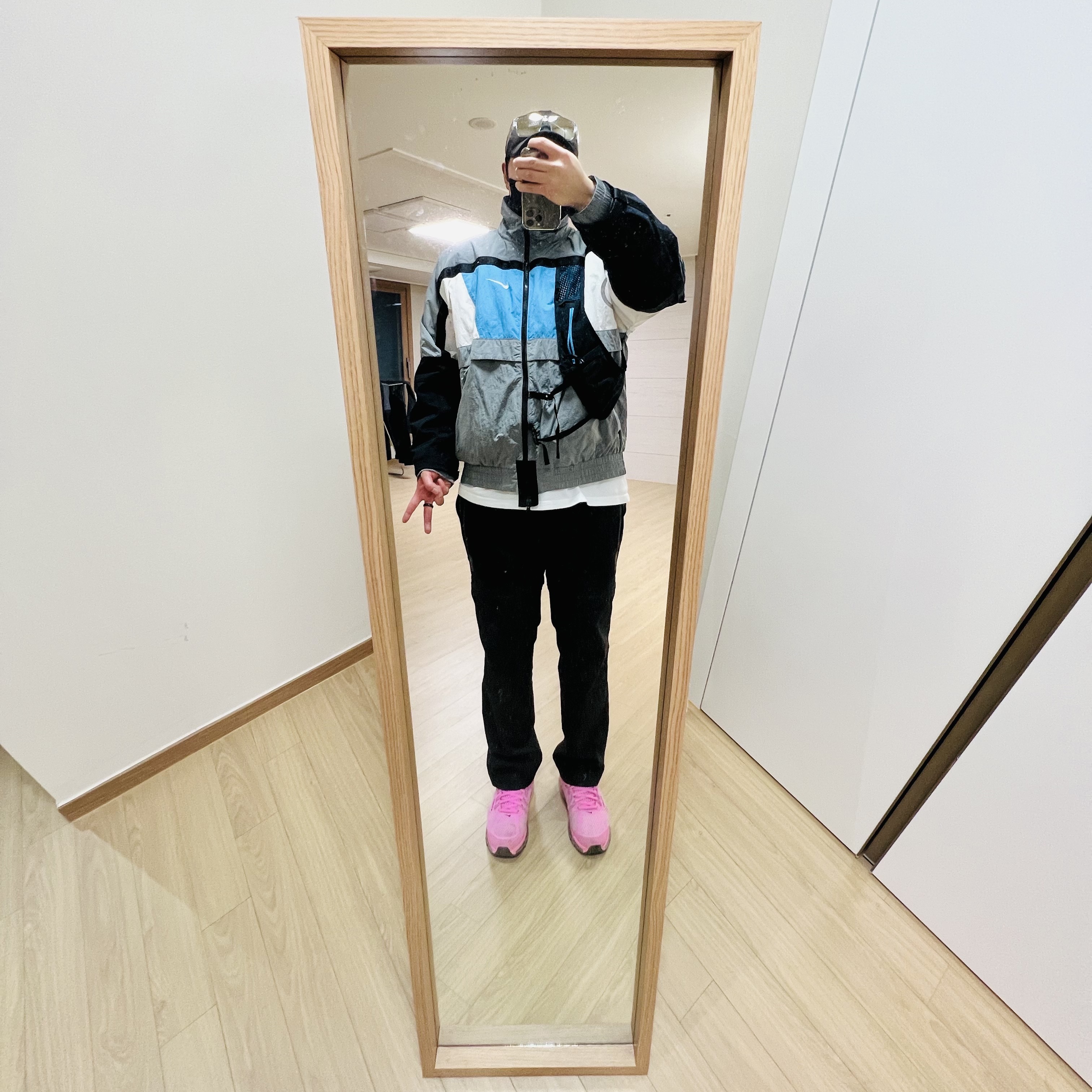Nike x Stussy Air Max 2013 Psychic Pink, Nike x Stussy NRG Washed Fleece Crewneck Lotus PInk 착용 스타일 - 3
