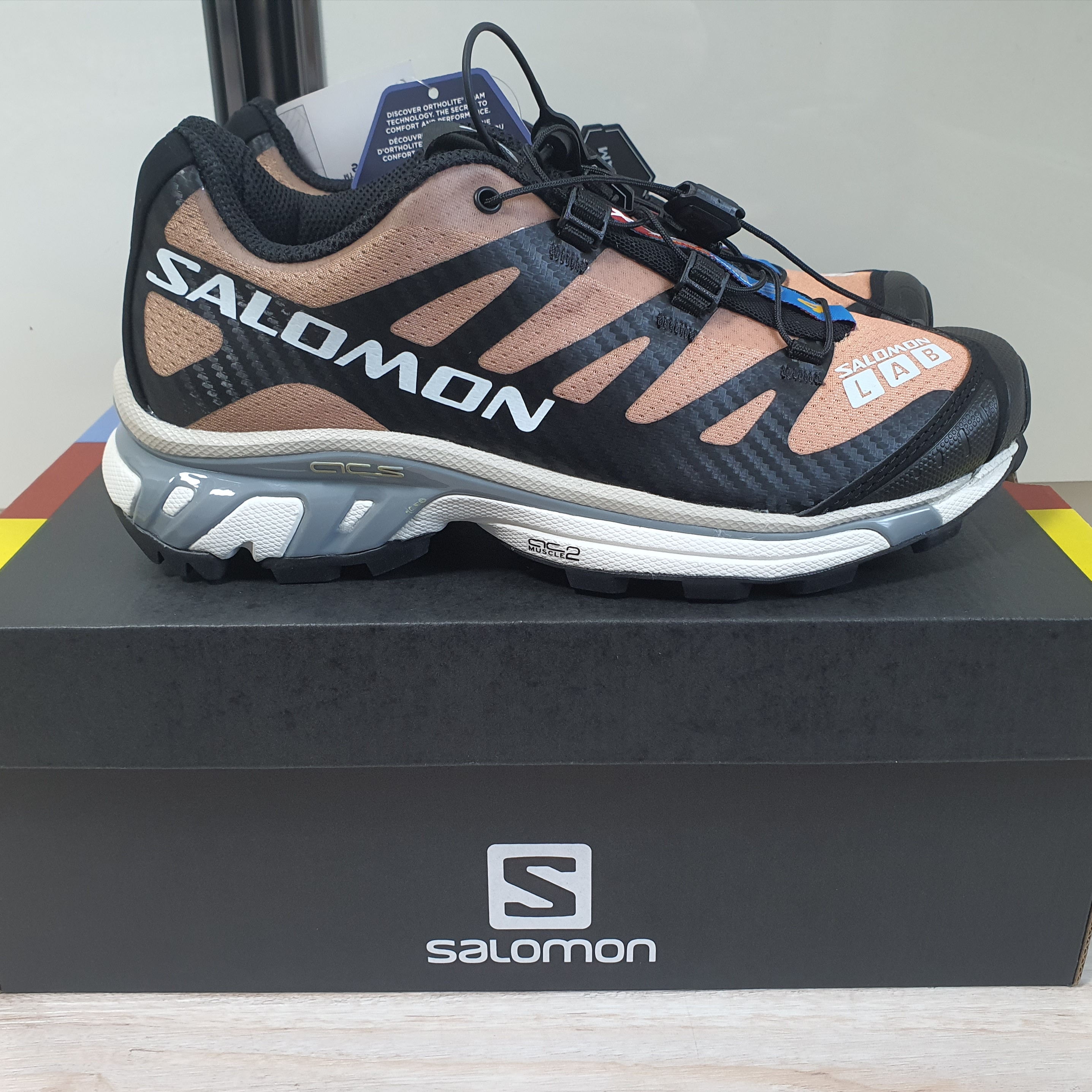 Salomon XT-4 Tobacco Brown 착용 스타일