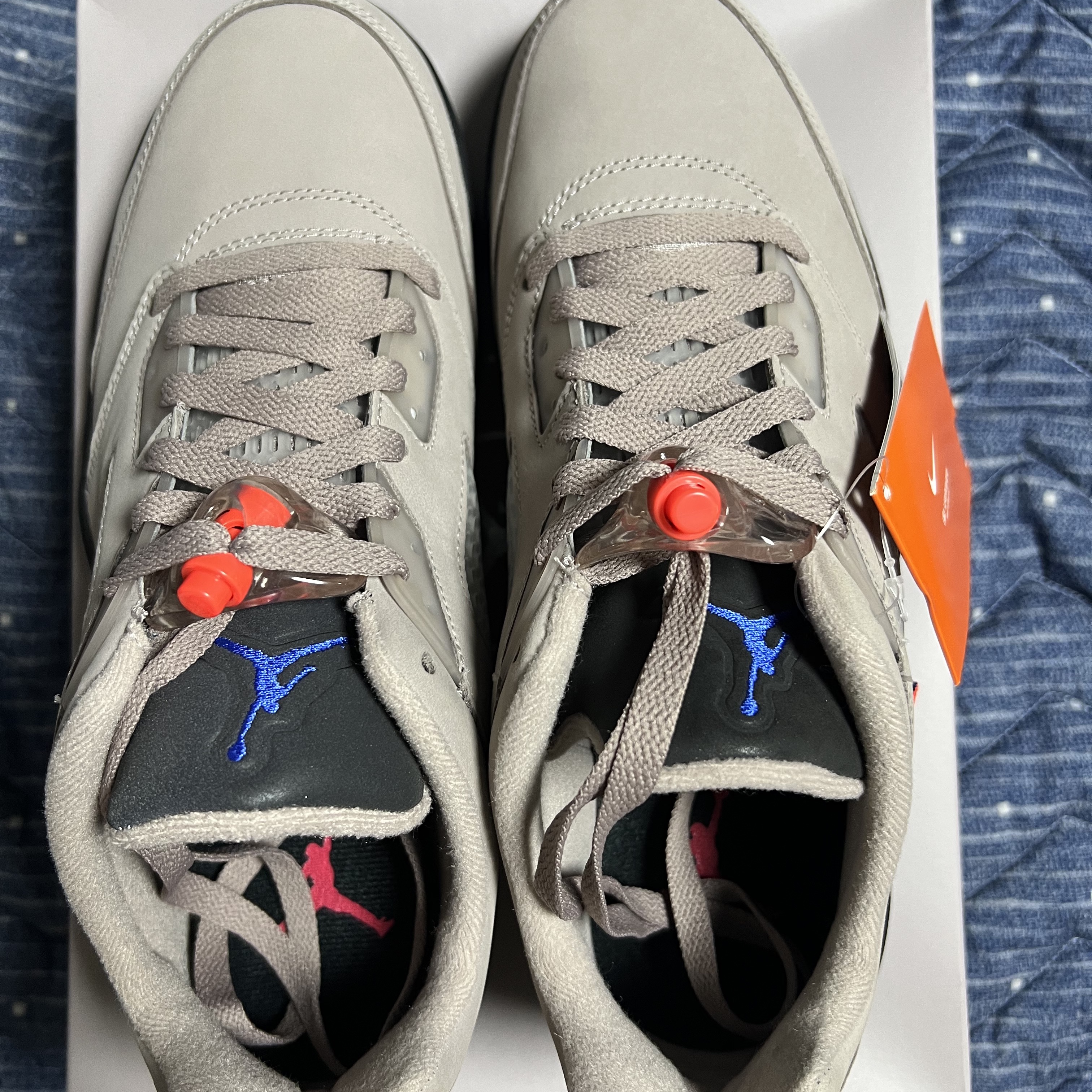 Jordan 5 x Paris Saint-Germain Retro Low 착용 스타일 - 1