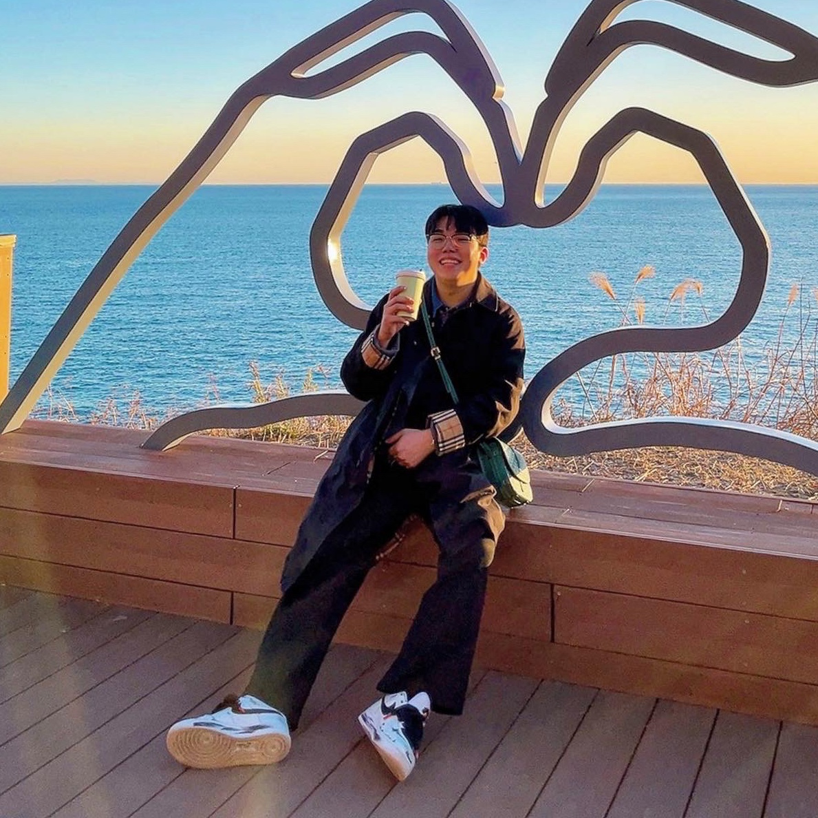 Burberry Camden Car Coat Black, Nike x Peaceminusone Air Force 1 Low Para-Noise 2.0 착용 스타일 - 3