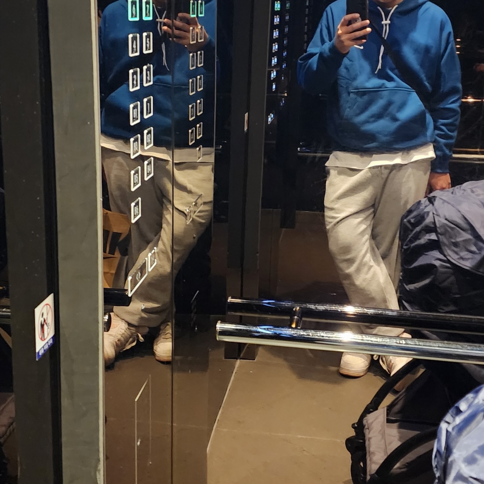 Nike NRG Solo Swoosh Fleece Hoodie Valerian Blue - Asia, Nike Air Force 1 '07 Valentine's Day 2022 착용 스타일