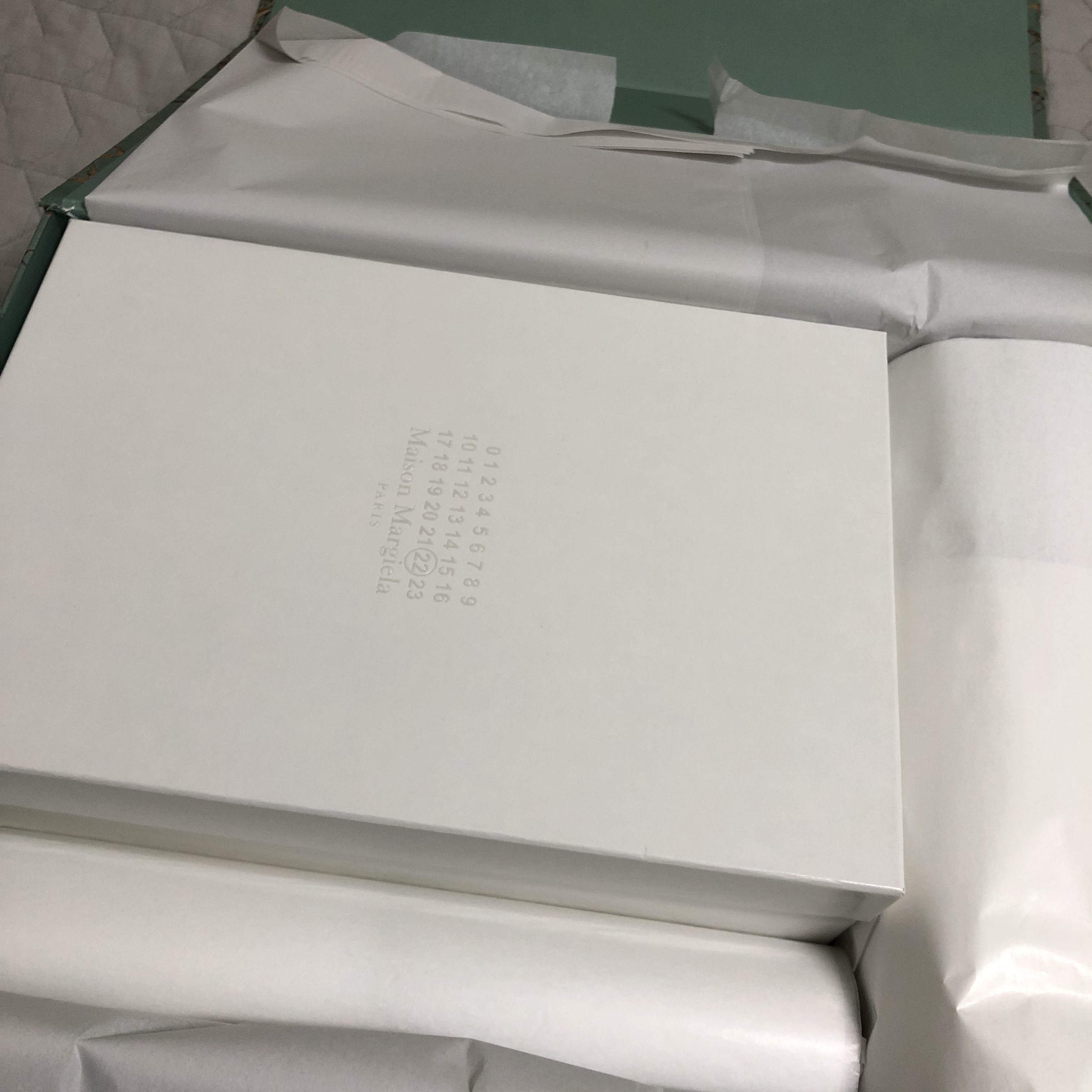 Maison Margiela Replica Paint Runners White 착용 스타일 - 4