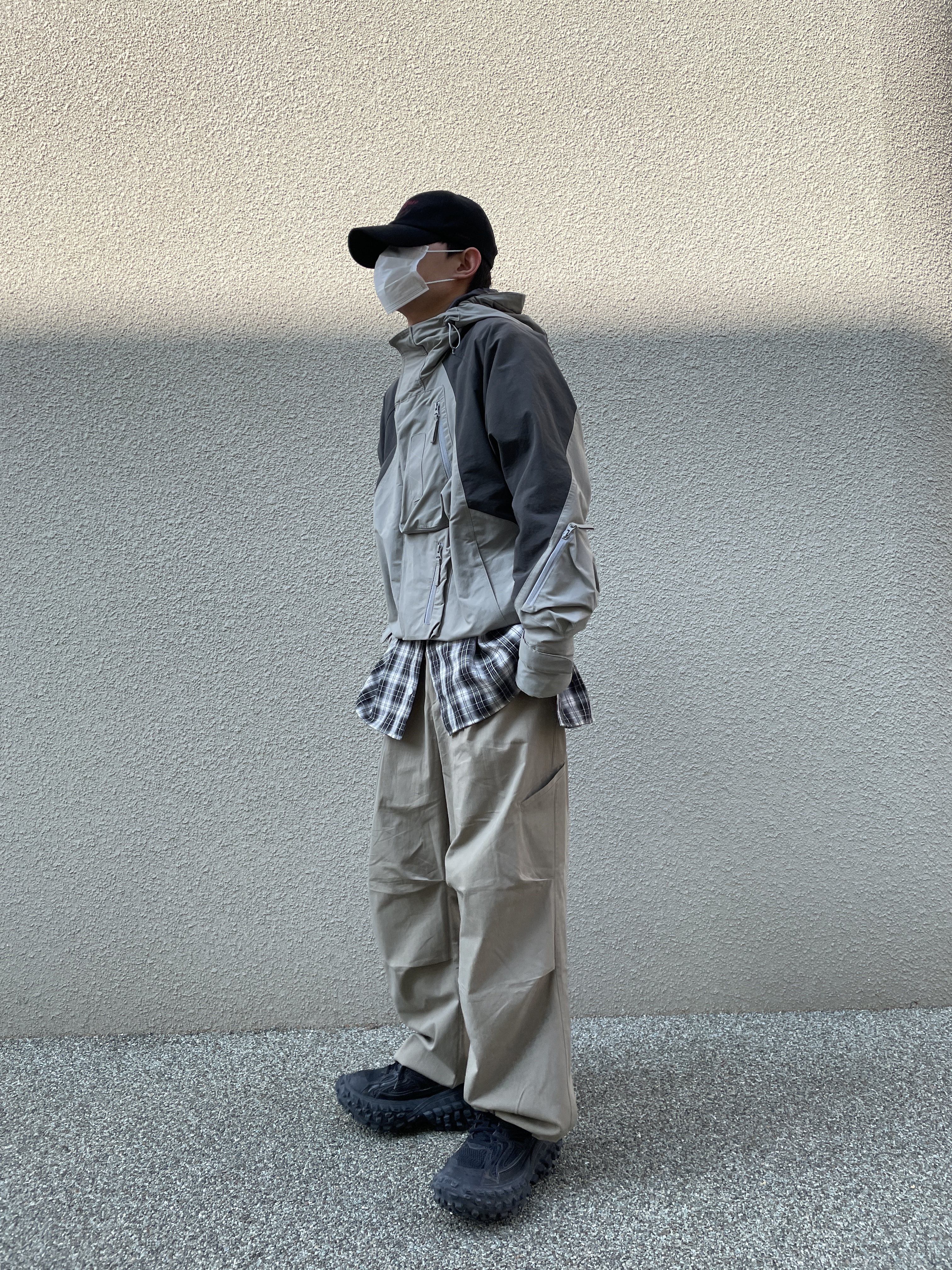 Balenciaga Defender Sneakers Black, Undermycar Rikan Multi Pocket Casual Jacket London Fog - 21FW 착용 스타일 - 1