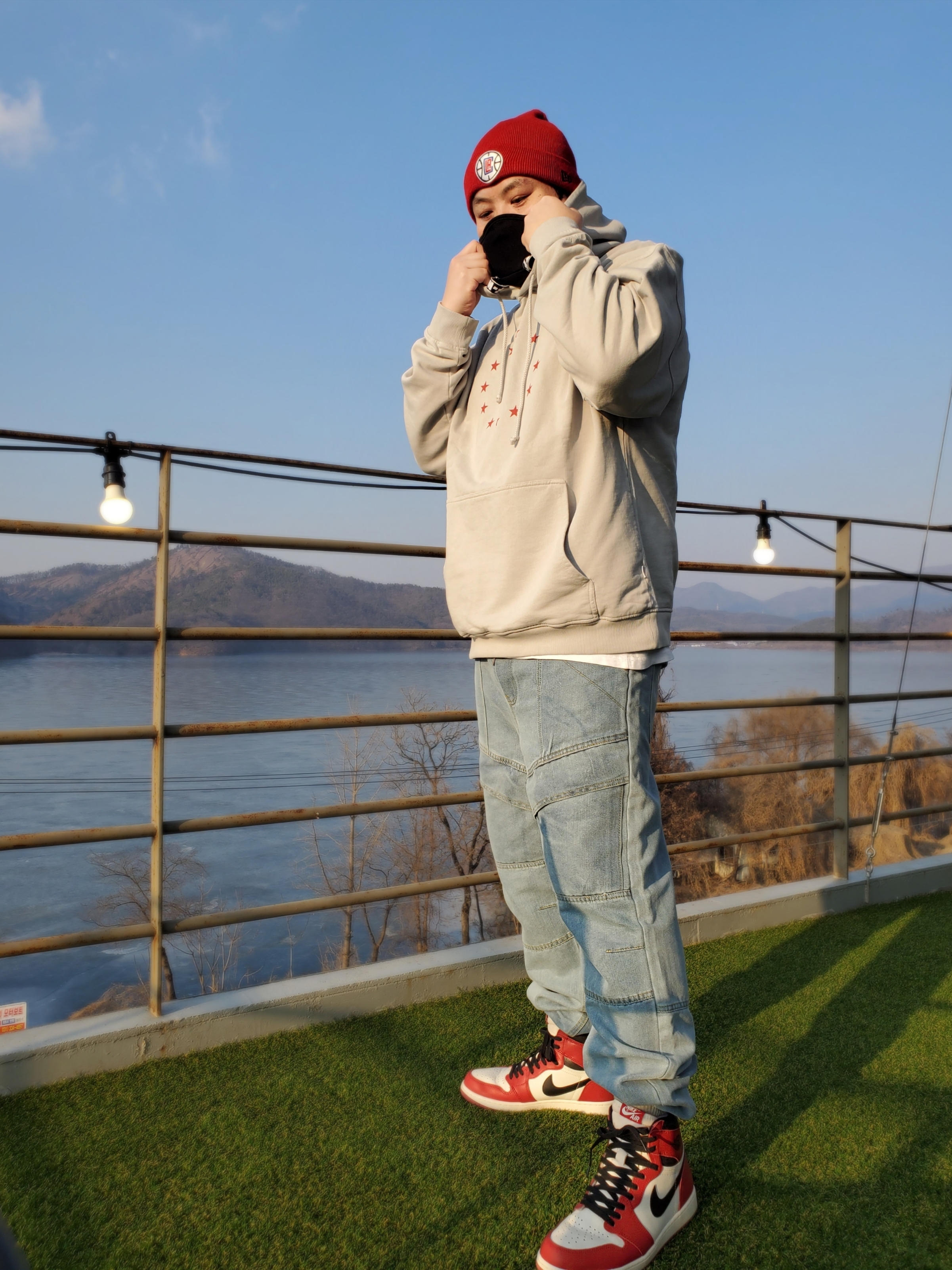 Jordan 1 Retro High OG Chicago 2022 착용 스타일 - 2