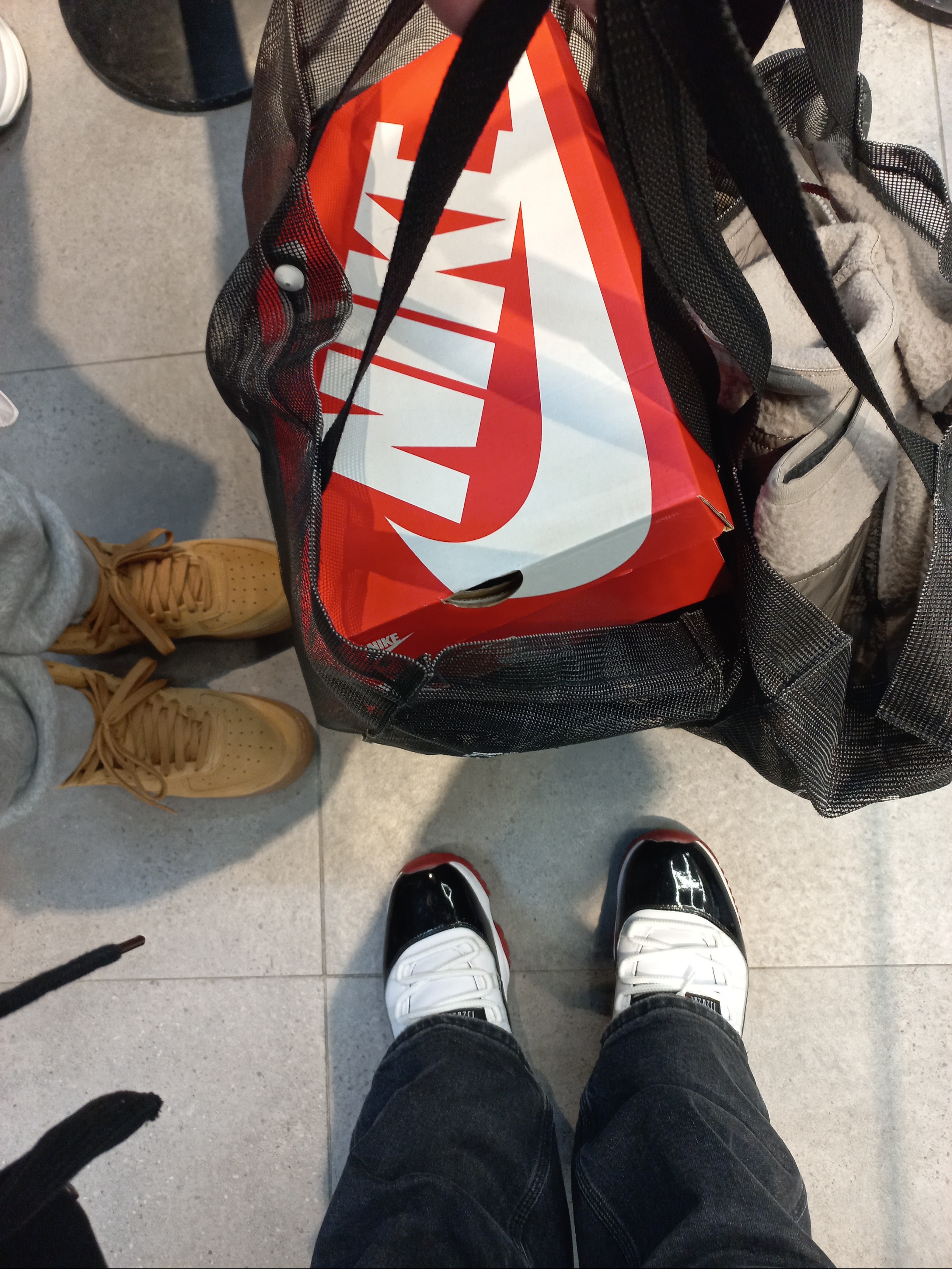 (GS) Jordan 11 Retro Low Concord Bred, Jordan 11 Retro Low Concord Bred 착용 스타일