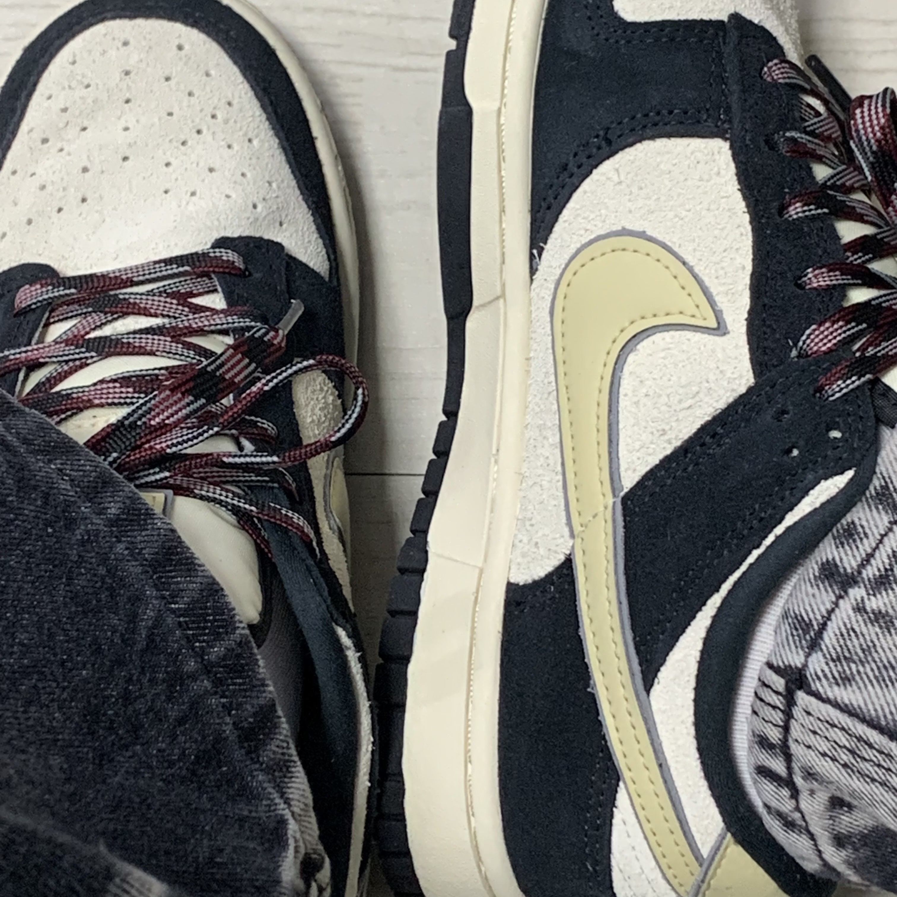(W) Nike Dunk Low LX Black Suede 착용 스타일