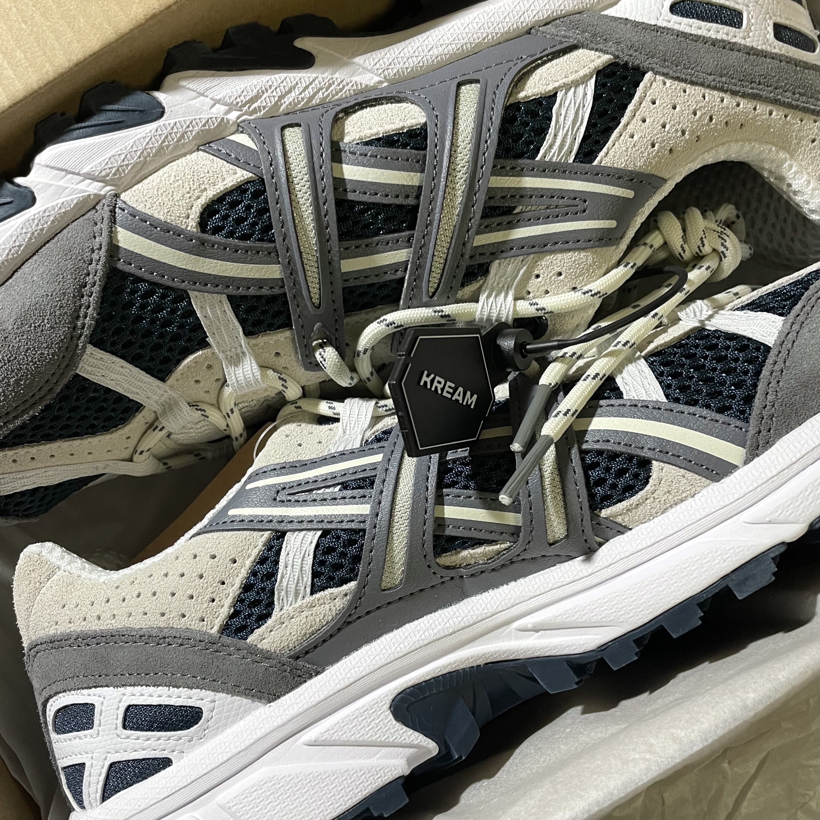 Asics Gel-Sonoma 15-50 French Blue 착용 스타일