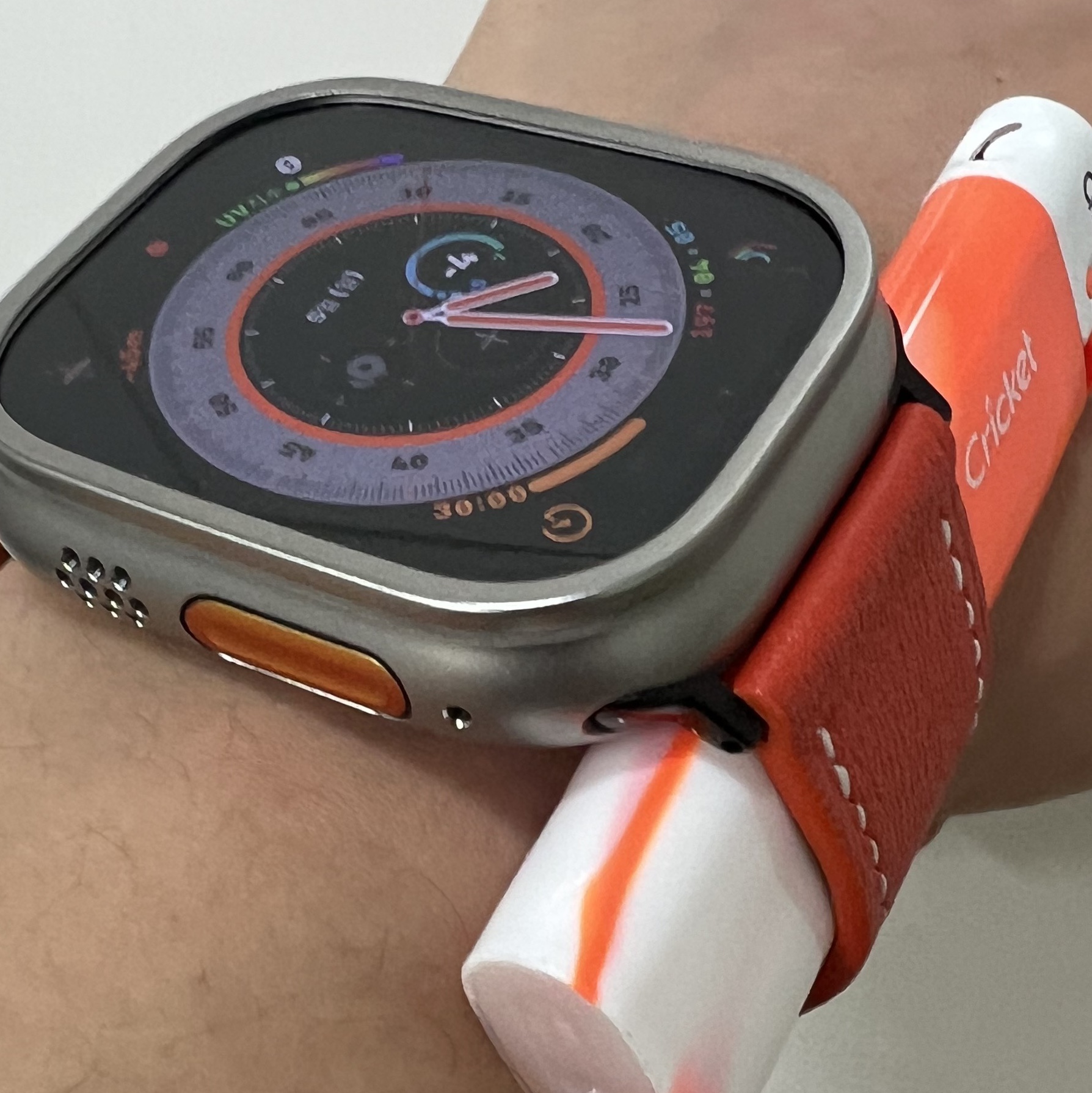 Nike Cable Knit LS Sweater Rattan - Asia, Apple Watch Ultra 49mm Titanium Case with Ocean Band Yellow (Korean Ver.) 착용 스타일 - 3