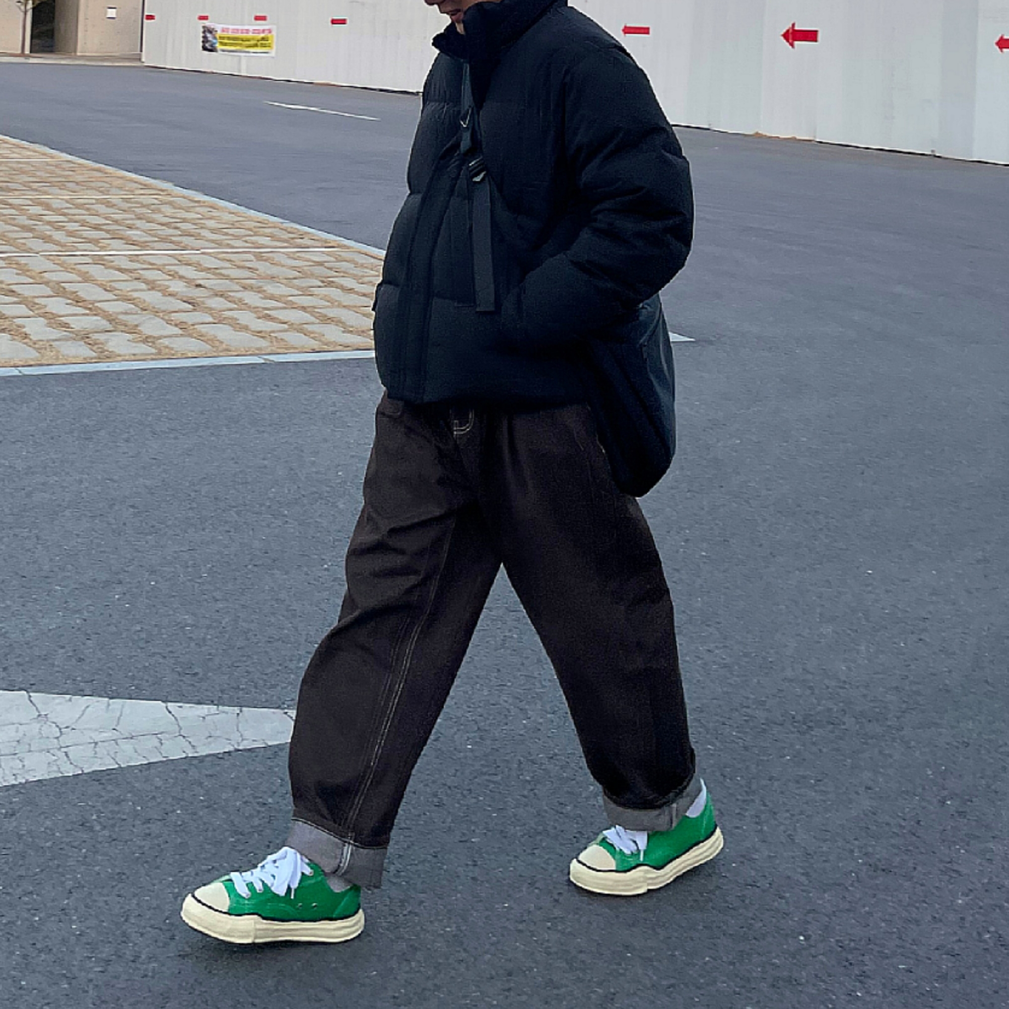Maison Mihara Yasuhiro Peterson VL OG Sole Canvas Low-top Sneakers Green 착용 스타일 - 1