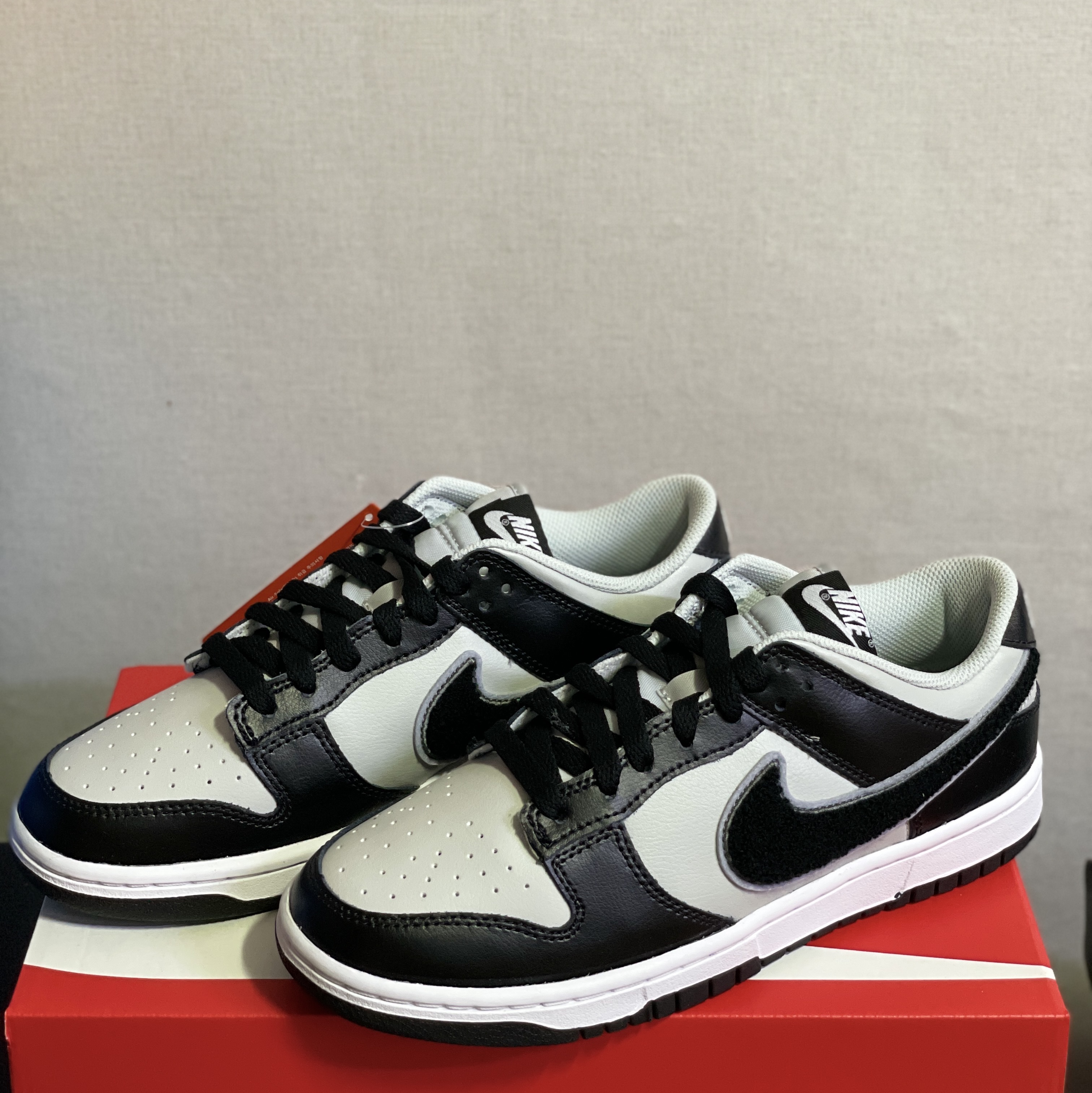 Nike Dunk Low Retro Grey Fog Black 착용 스타일 - 1