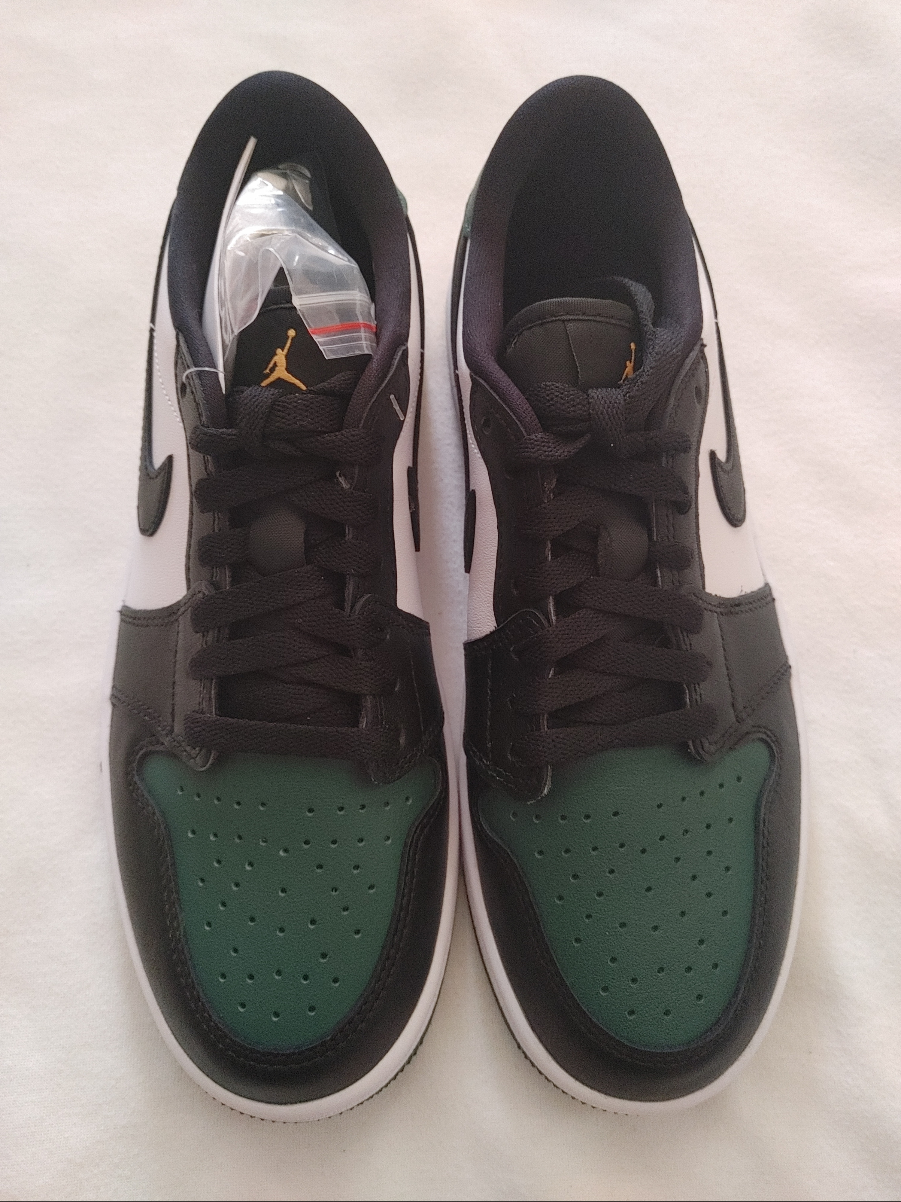 Jordan 1 Low Golf Noble Green 착용 스타일 - 1