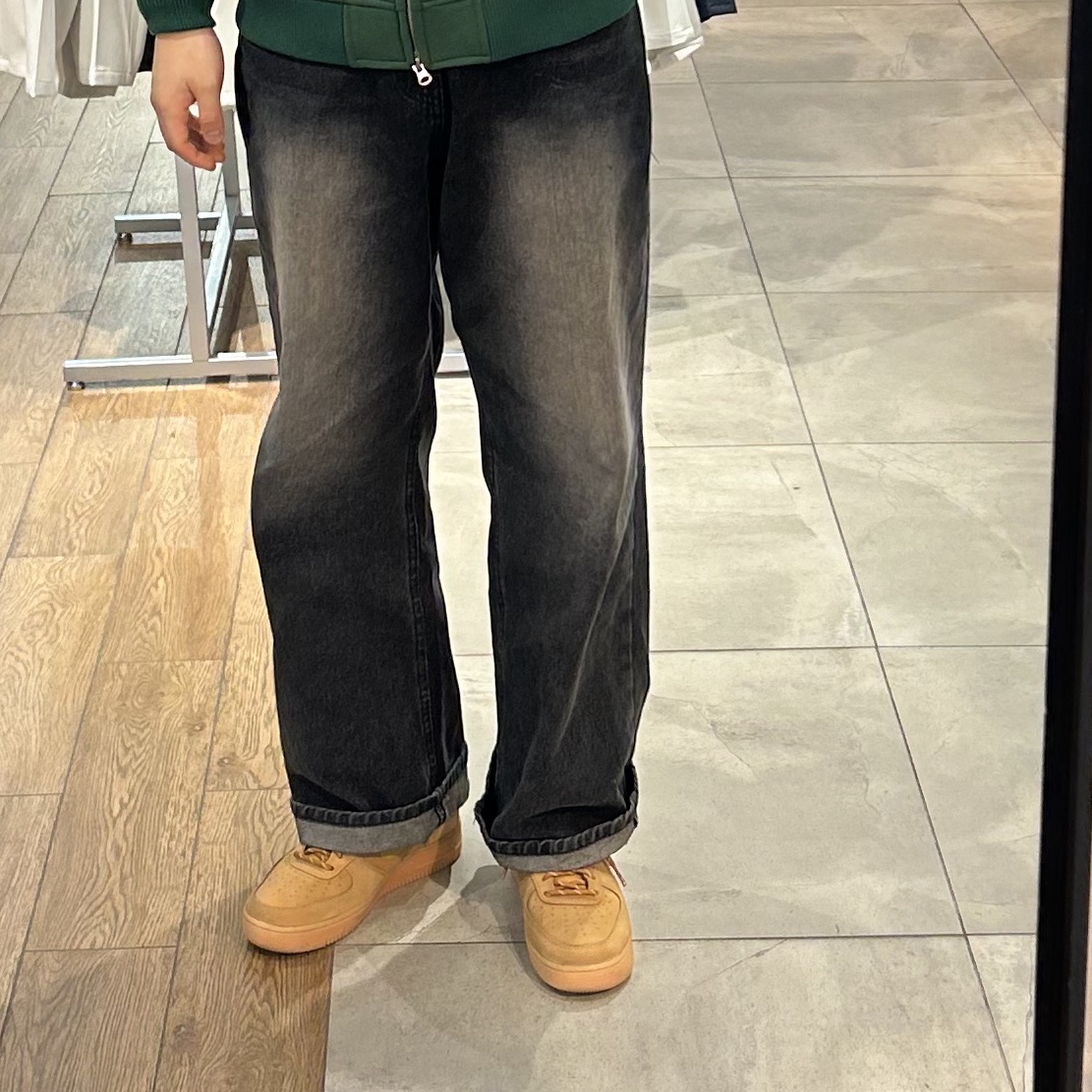 Nike Air Force 1 '07 WB Flax 착용 스타일