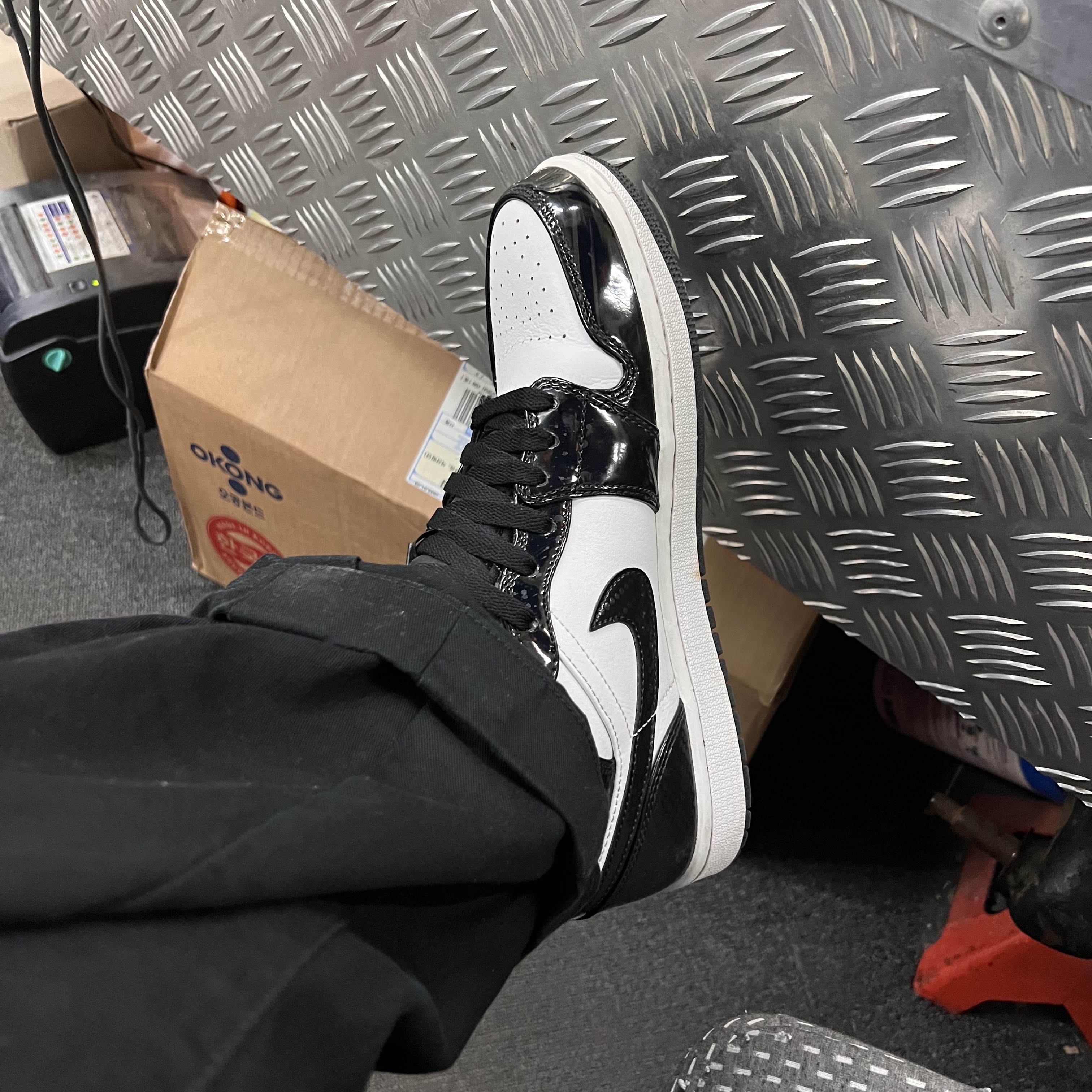 Jordan 1 Mid SE ASW Black 착용 스타일 - 2