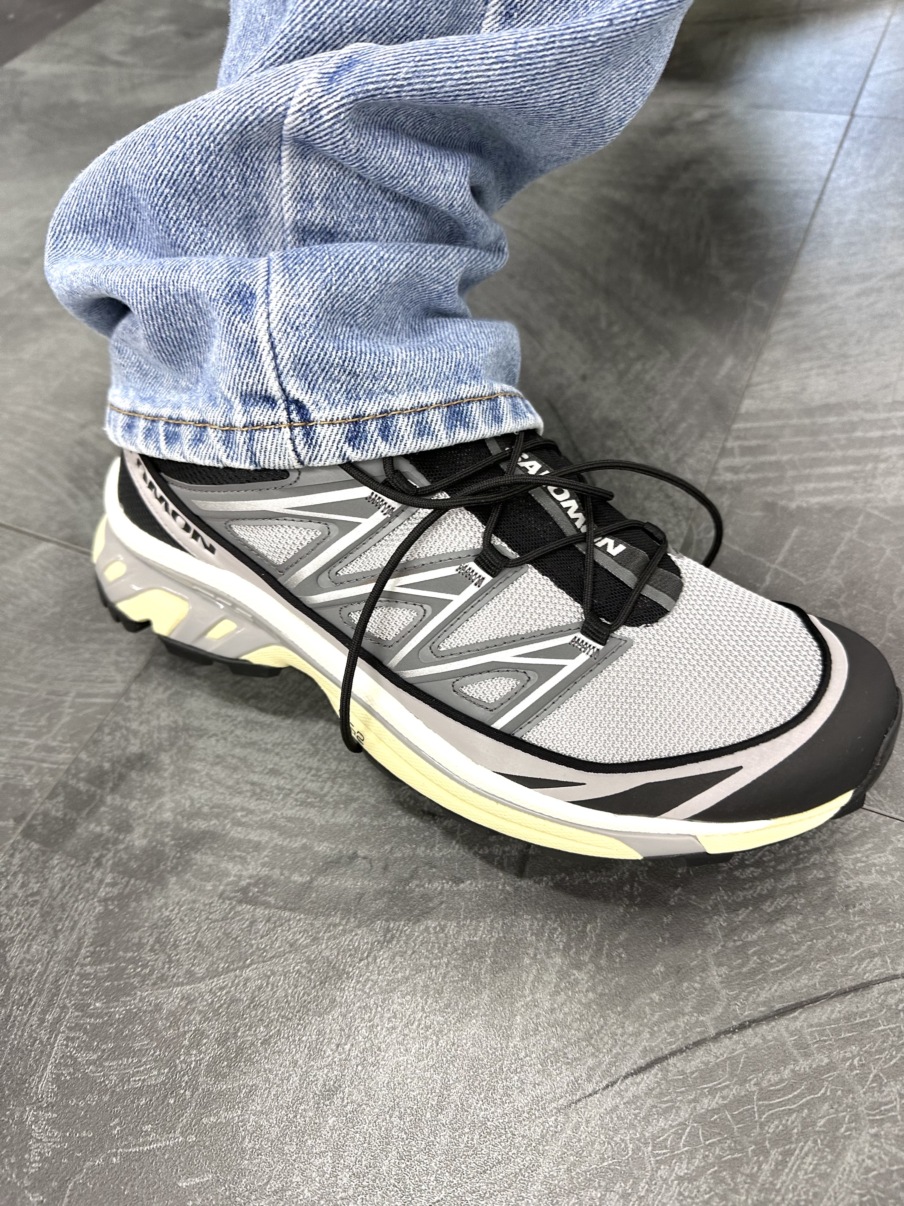 Salomon XT-6 Expanse Alloy Quiet Shade 착용 스타일