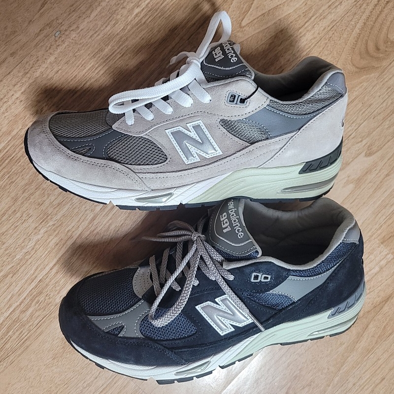 New Balance x JJJJound 990v3 Olive, New Balance x JJJJound 990v3 Brown Black 착용 스타일 - 2