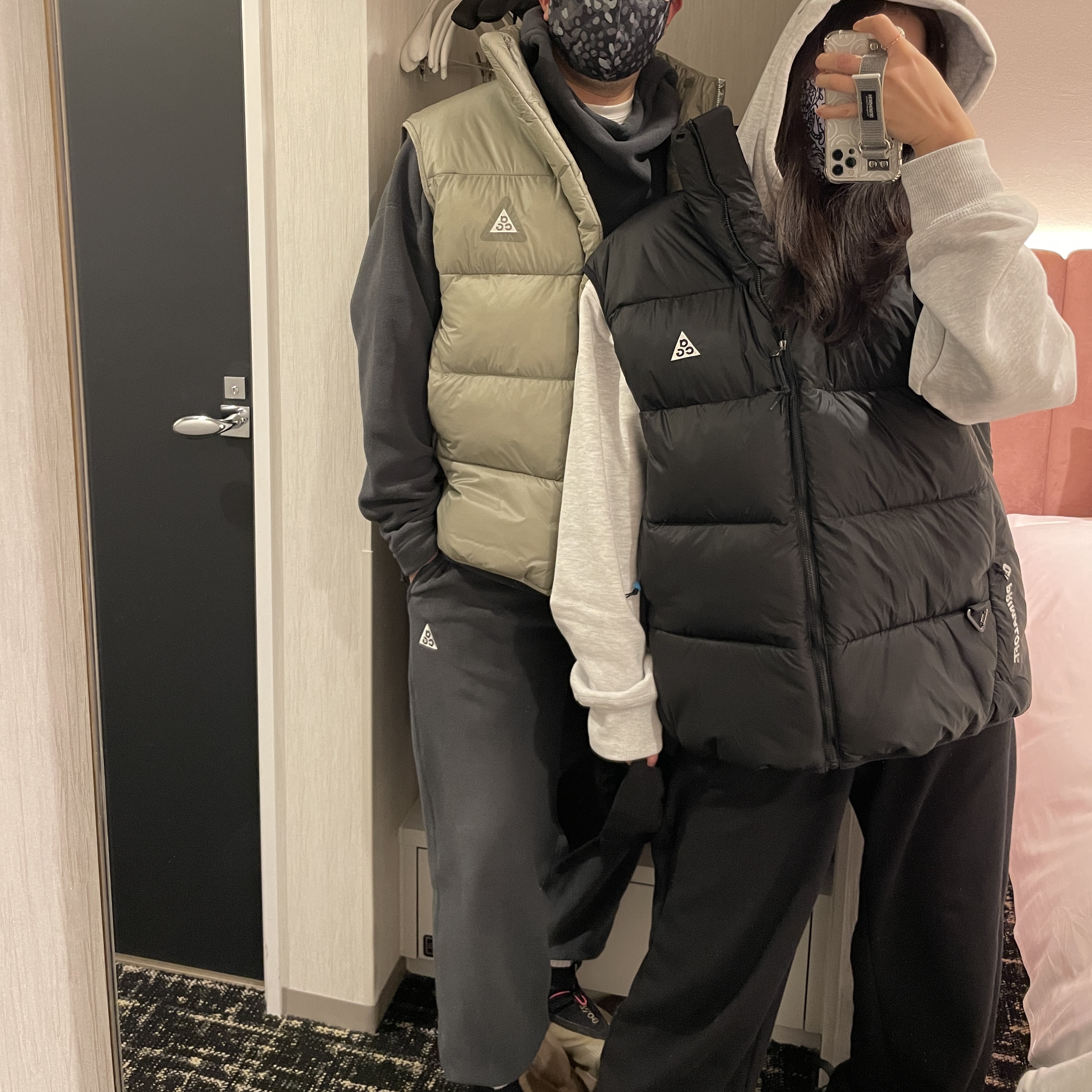 Nike ACG Polartec Wolf Tree Pants Off Noir - Asia, Nike ACG Therma-Fit ADV Lunar Lake Puffer Jacket Black - Asia 착용 스타일 - 1