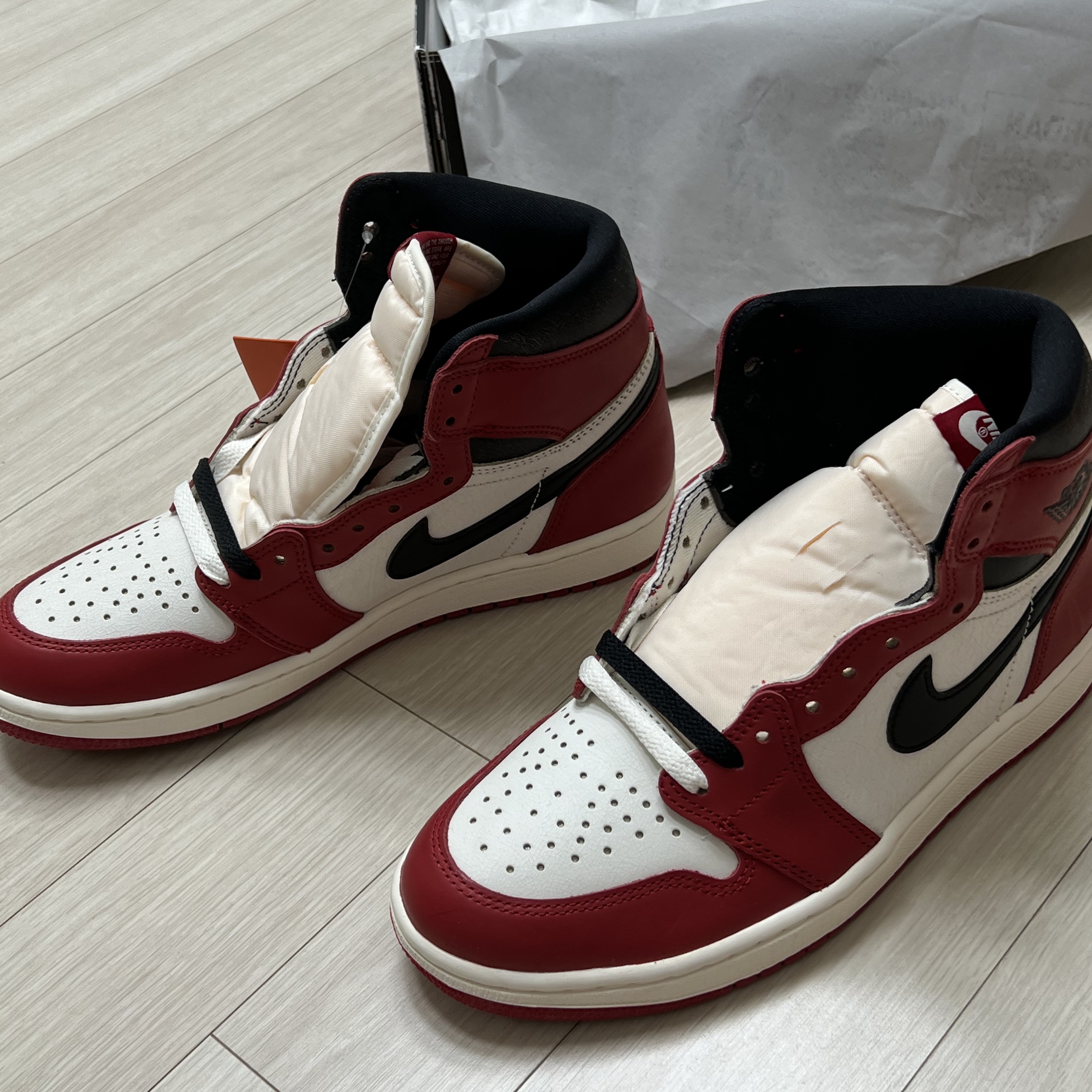 Jordan 1 Retro High OG Chicago 2022 착용 스타일 - 4