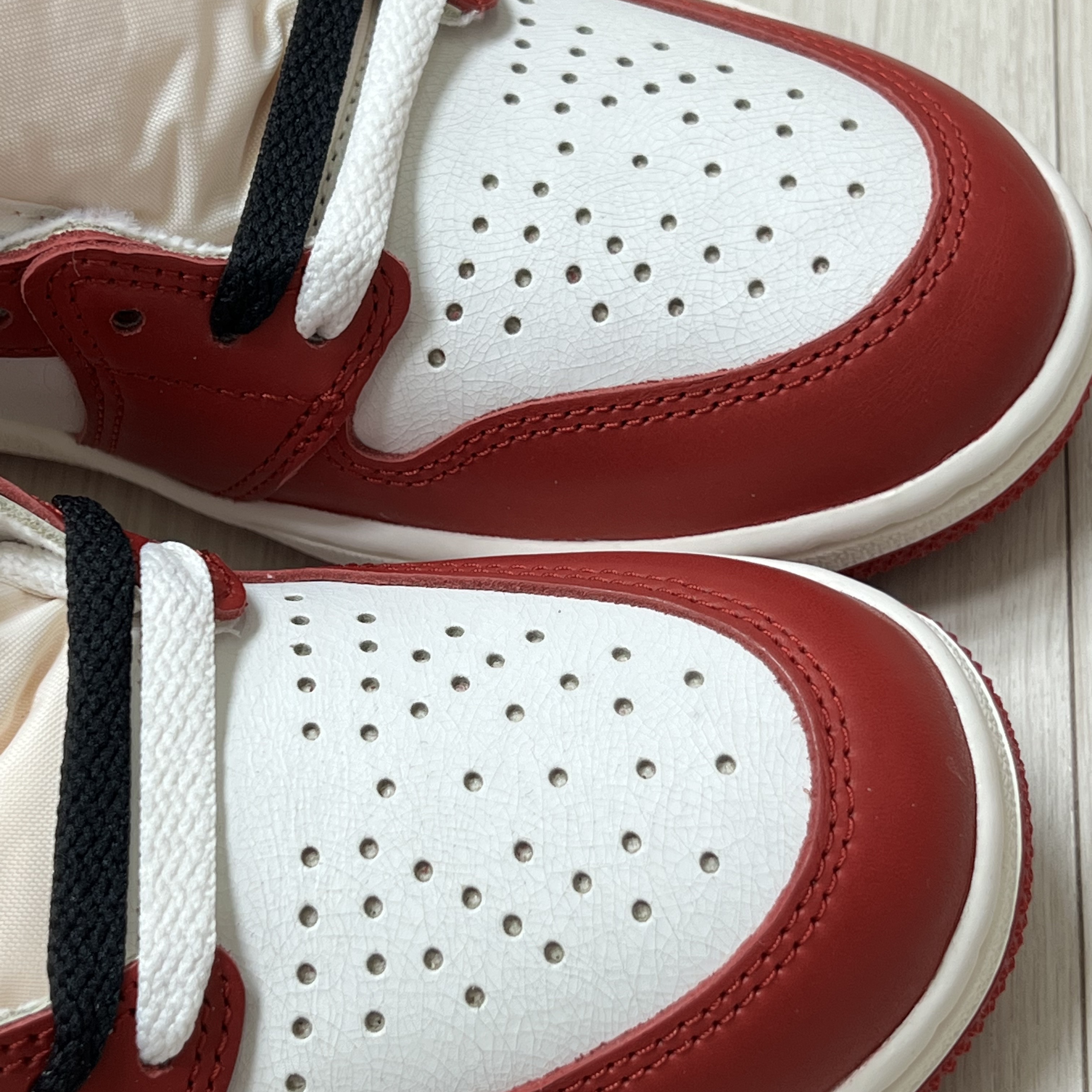 Jordan 1 Retro High OG Chicago 2022 착용 스타일 - 2