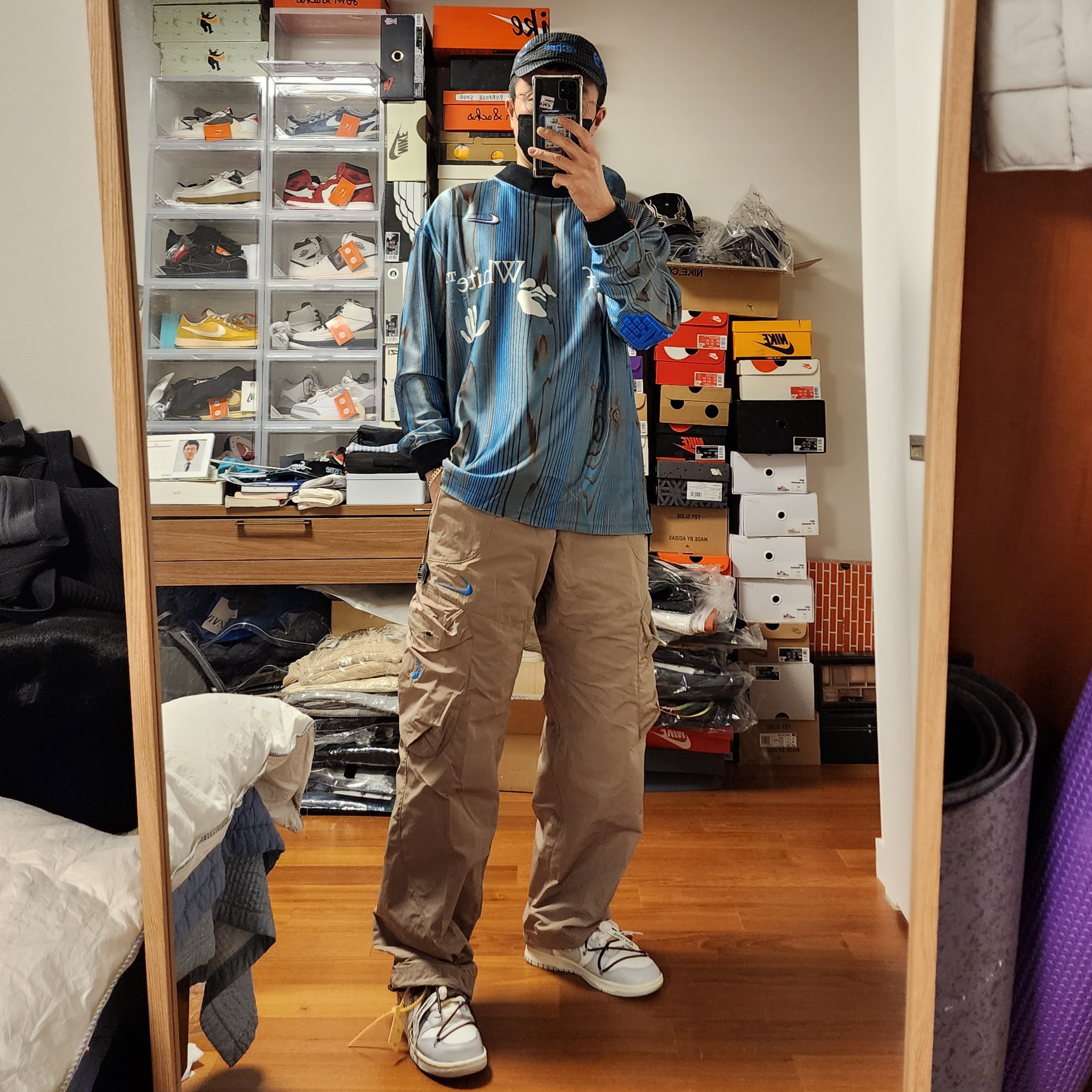 Nike x Off-White NRG Jersey Imperial Blue - Asia, Nike x Off-White NRG Track Suit Khaki - Asia 착용 스타일 - 1