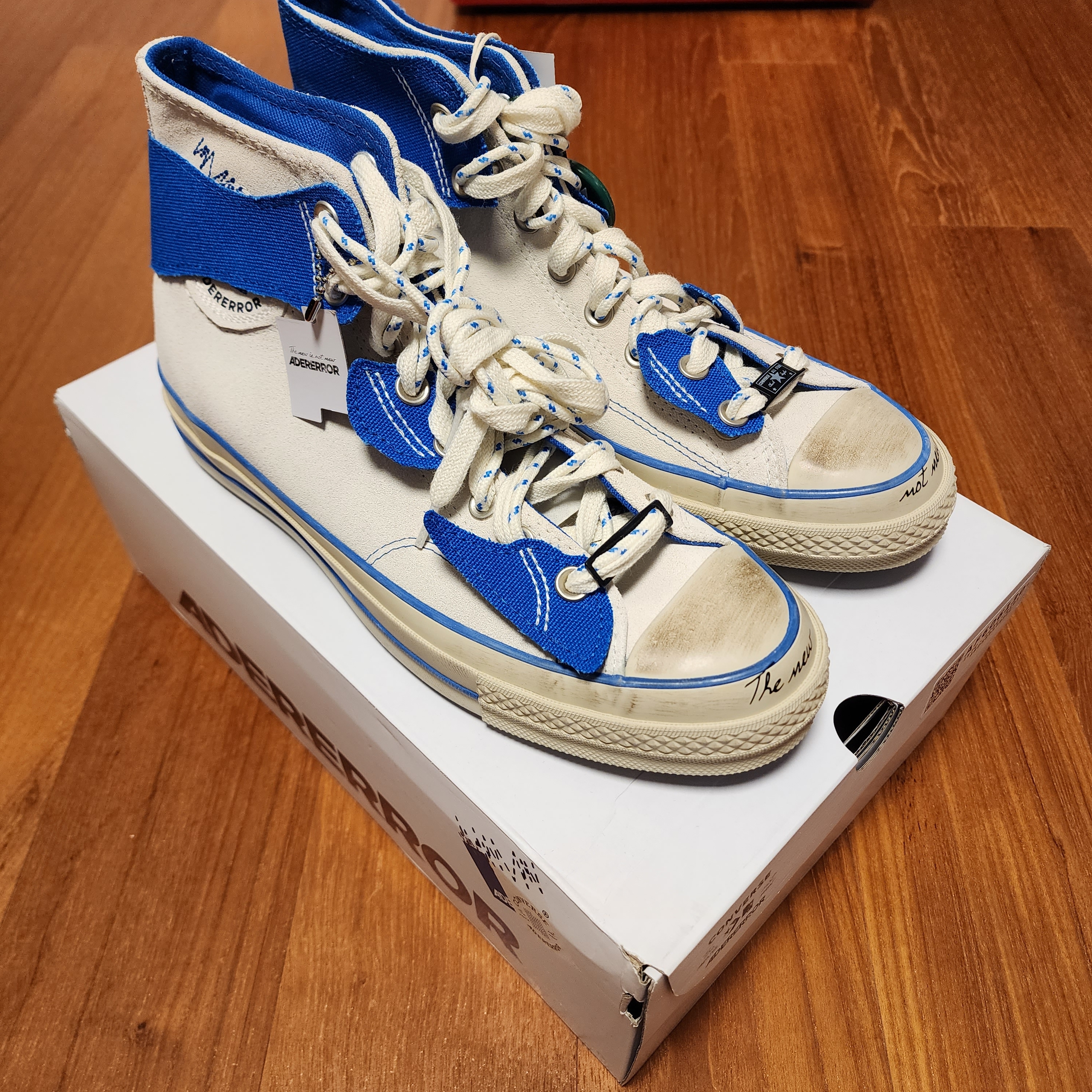 Converse x Ader Error Chuck 70 High White 착용 스타일 - 3