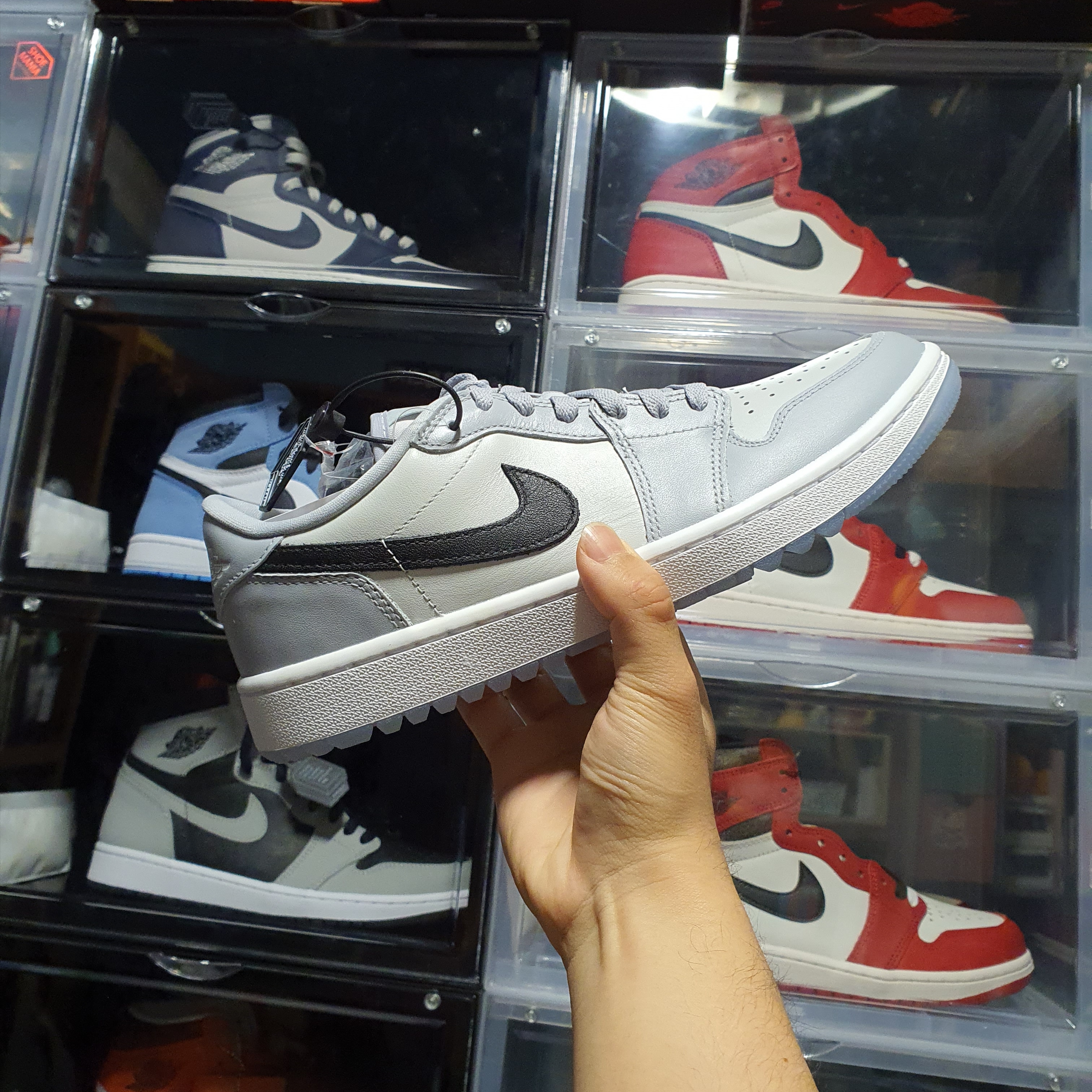 Jordan 1 Low Golf Wolf Grey 착용 스타일 - 1