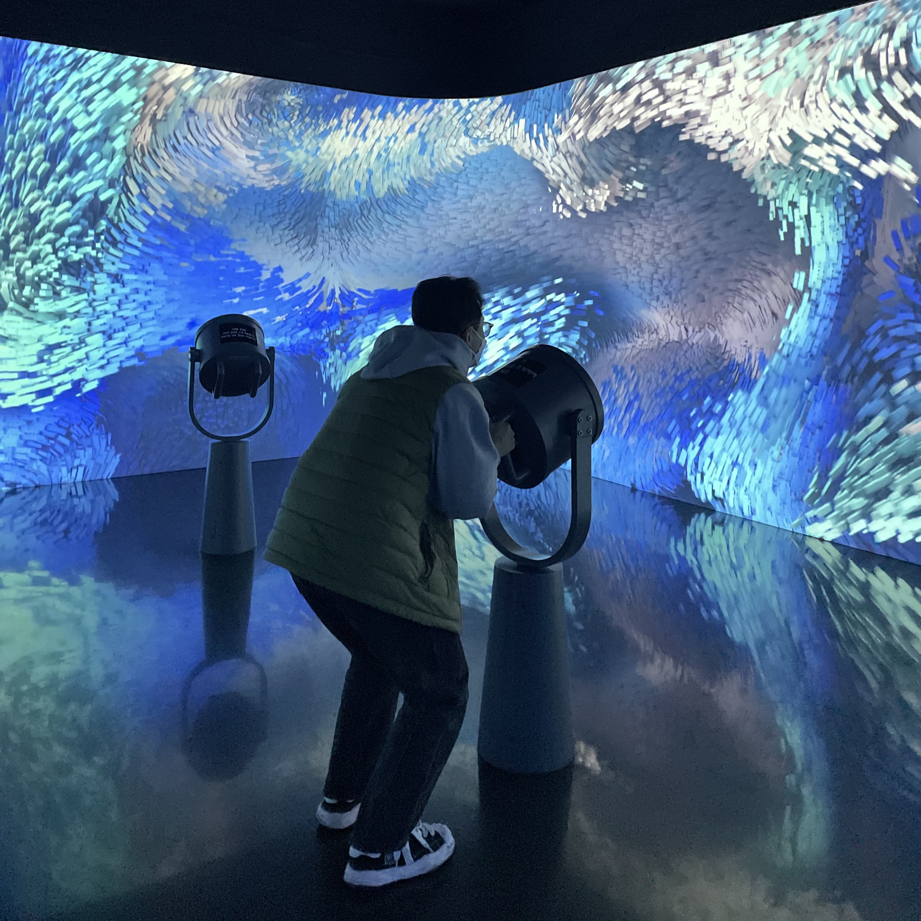 Maison Mihara Yasuhiro Blakey OG Sole Canvas Low-top Sneakers Black White 착용 스타일 - 1