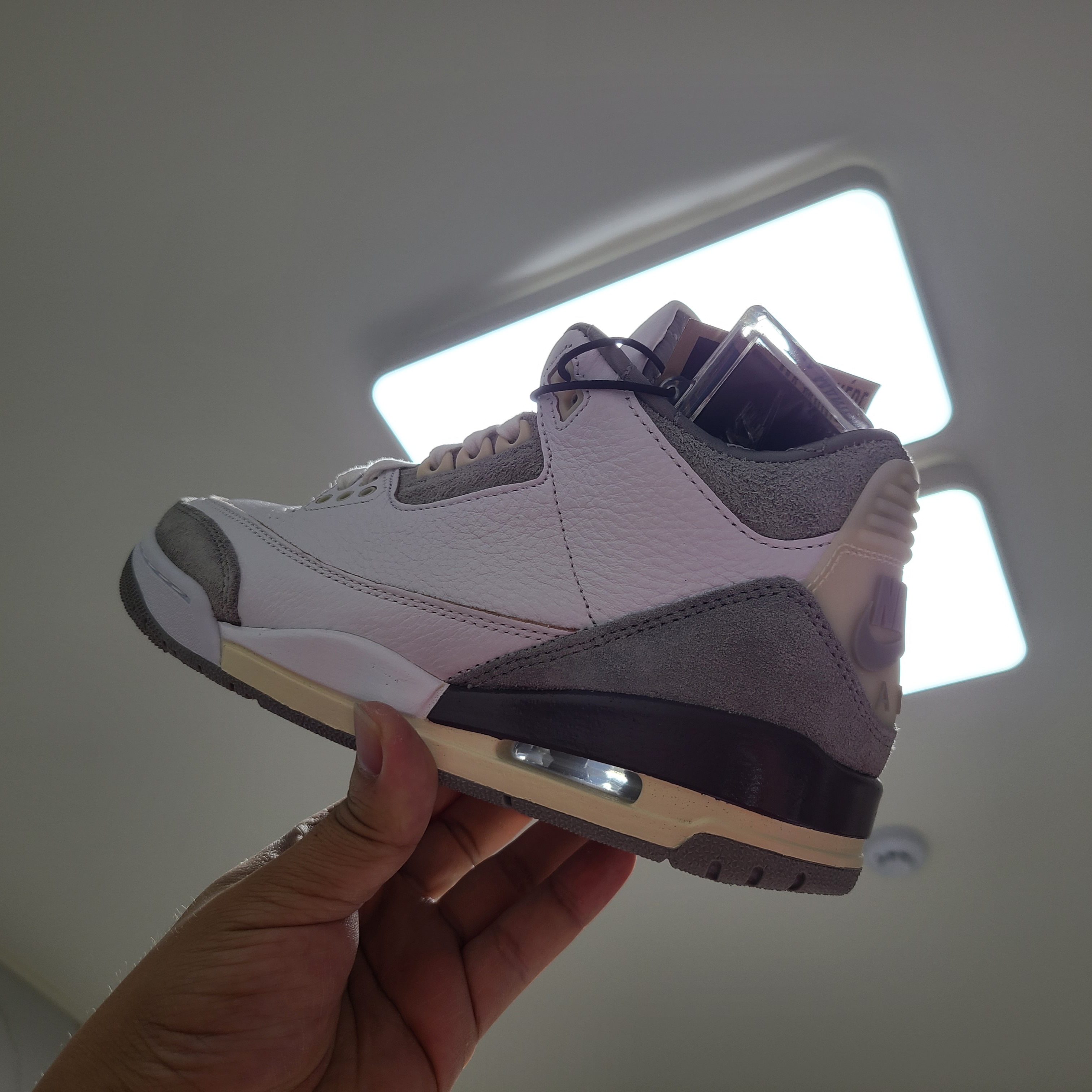 (W) Jordan 3 x A Ma Maniere Retro SP 착용 스타일