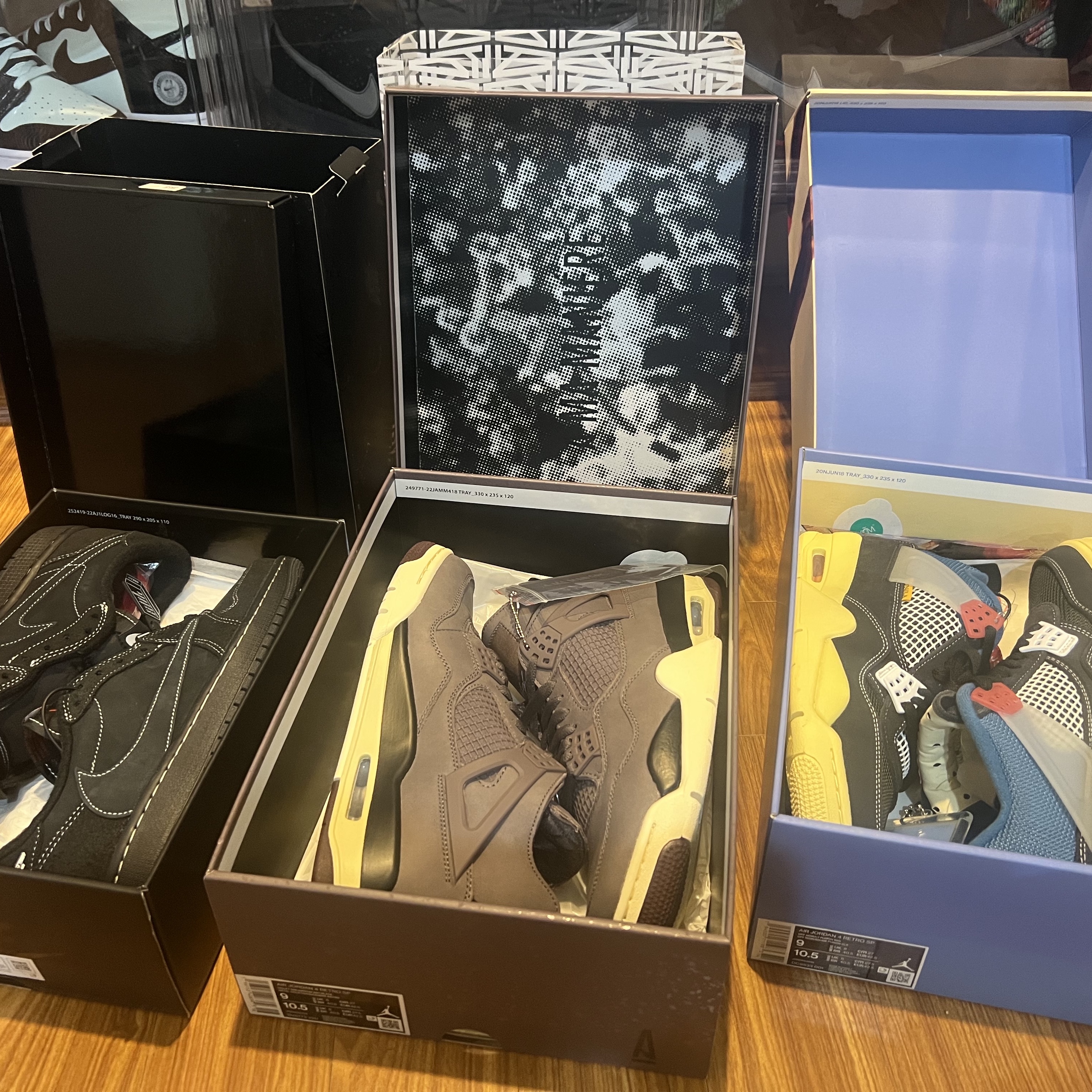 Jordan 4 x A Ma Maniere Retro Violet Ore, Jordan 4 x Union Retro Off Noir 착용 스타일 - 2