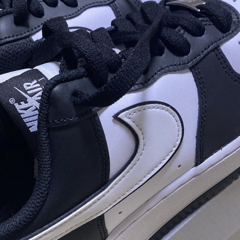 Nike Air Force 1 '07 Black White, (GS) Nike Air Force 1 LV8 2 Black White 착용 스타일 - 3
