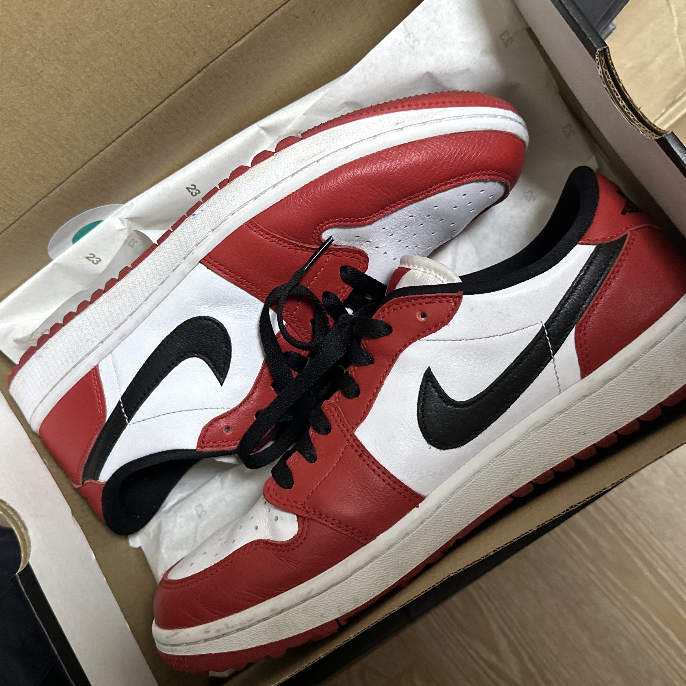 Jordan 1 Low Golf Chicago 착용 스타일 - 2