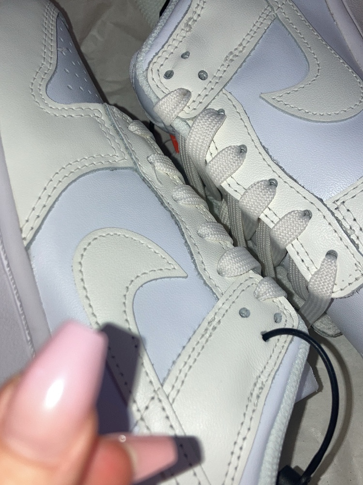 (W) Nike Dunk Low White and Sail 착용 스타일